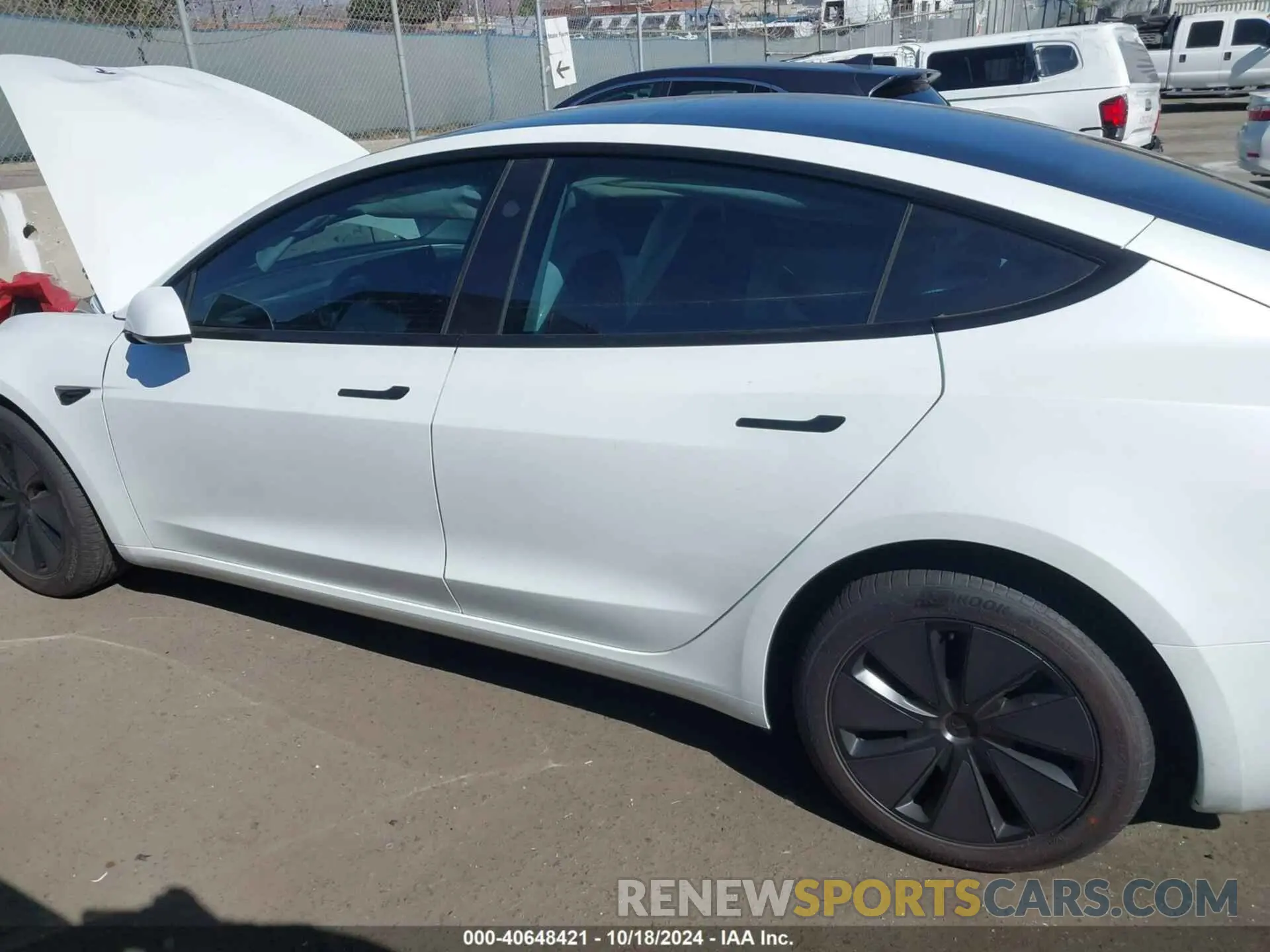 14 Photograph of a damaged car 5YJ3E1EA7RF812528 TESLA MODEL 3 2024