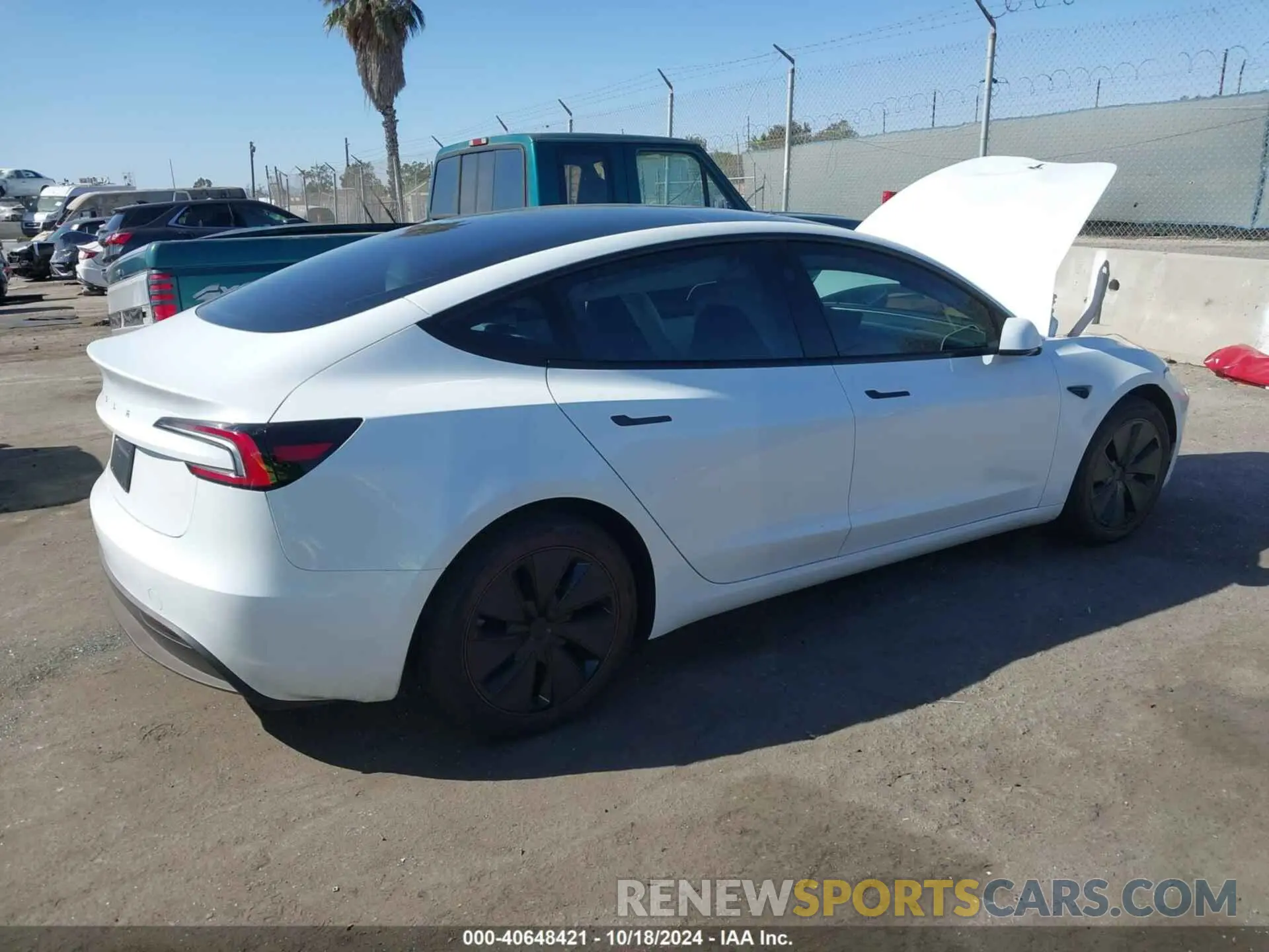 4 Photograph of a damaged car 5YJ3E1EA7RF812528 TESLA MODEL 3 2024