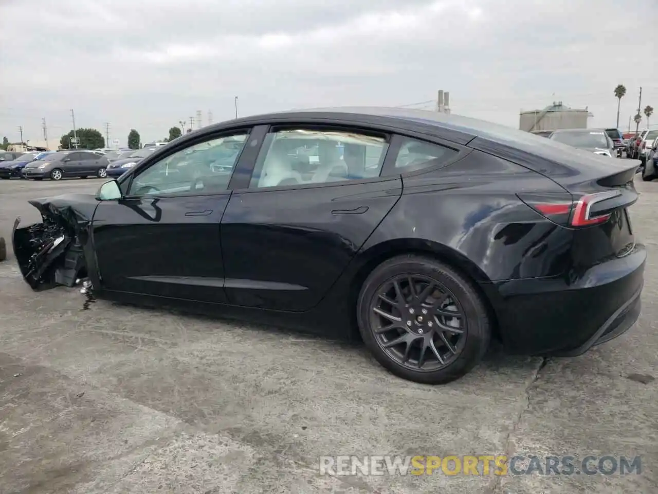 2 Photograph of a damaged car 5YJ3E1EA7RF815798 TESLA MODEL 3 2024