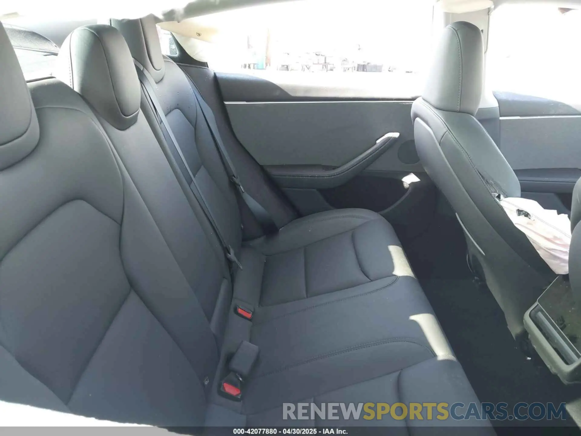 7 Photograph of a damaged car 5YJ3E1EA7RF861745 TESLA MODEL 3 2024