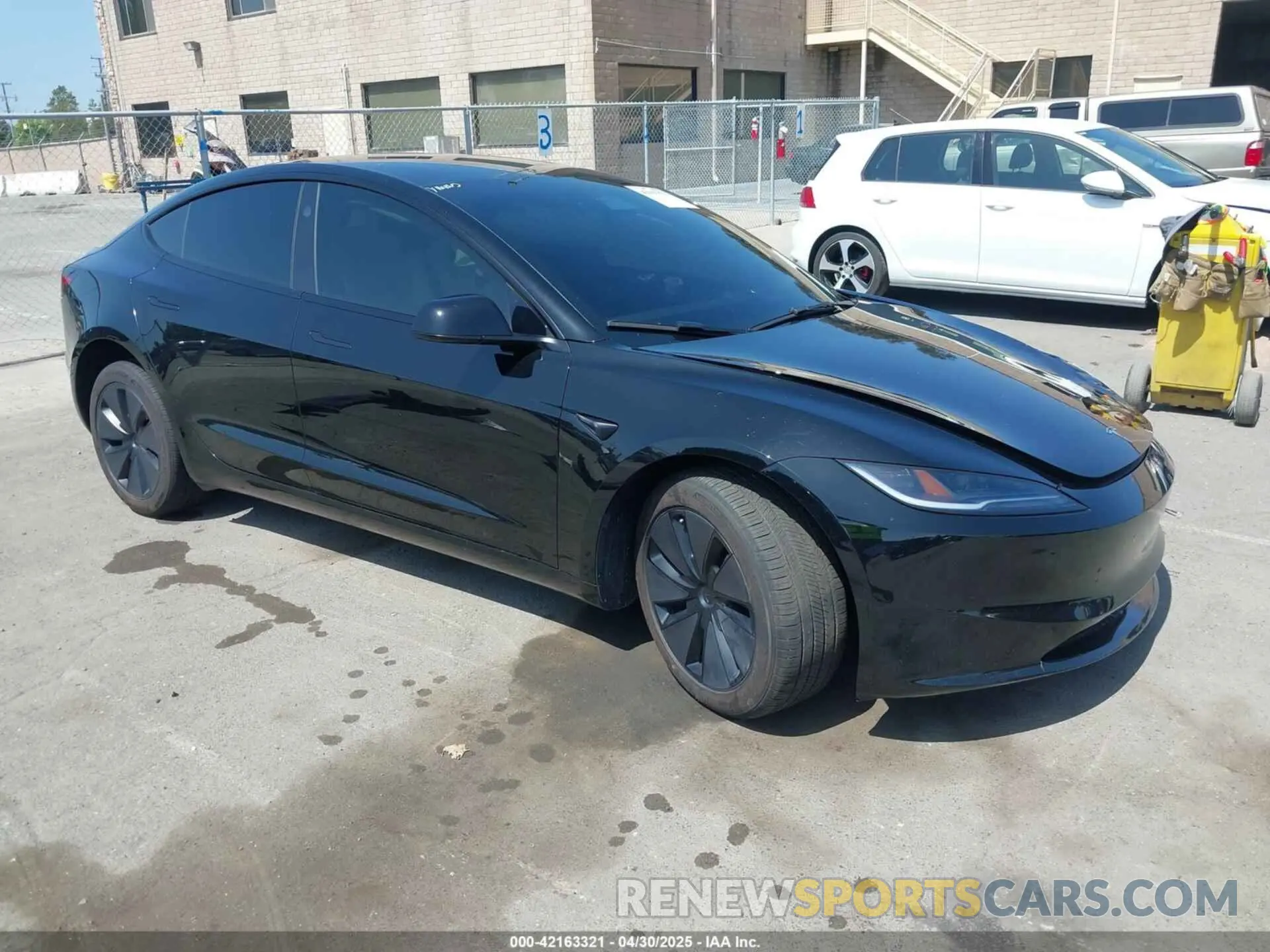 1 Photograph of a damaged car 5YJ3E1EA7RF868520 TESLA MODEL 3 2024