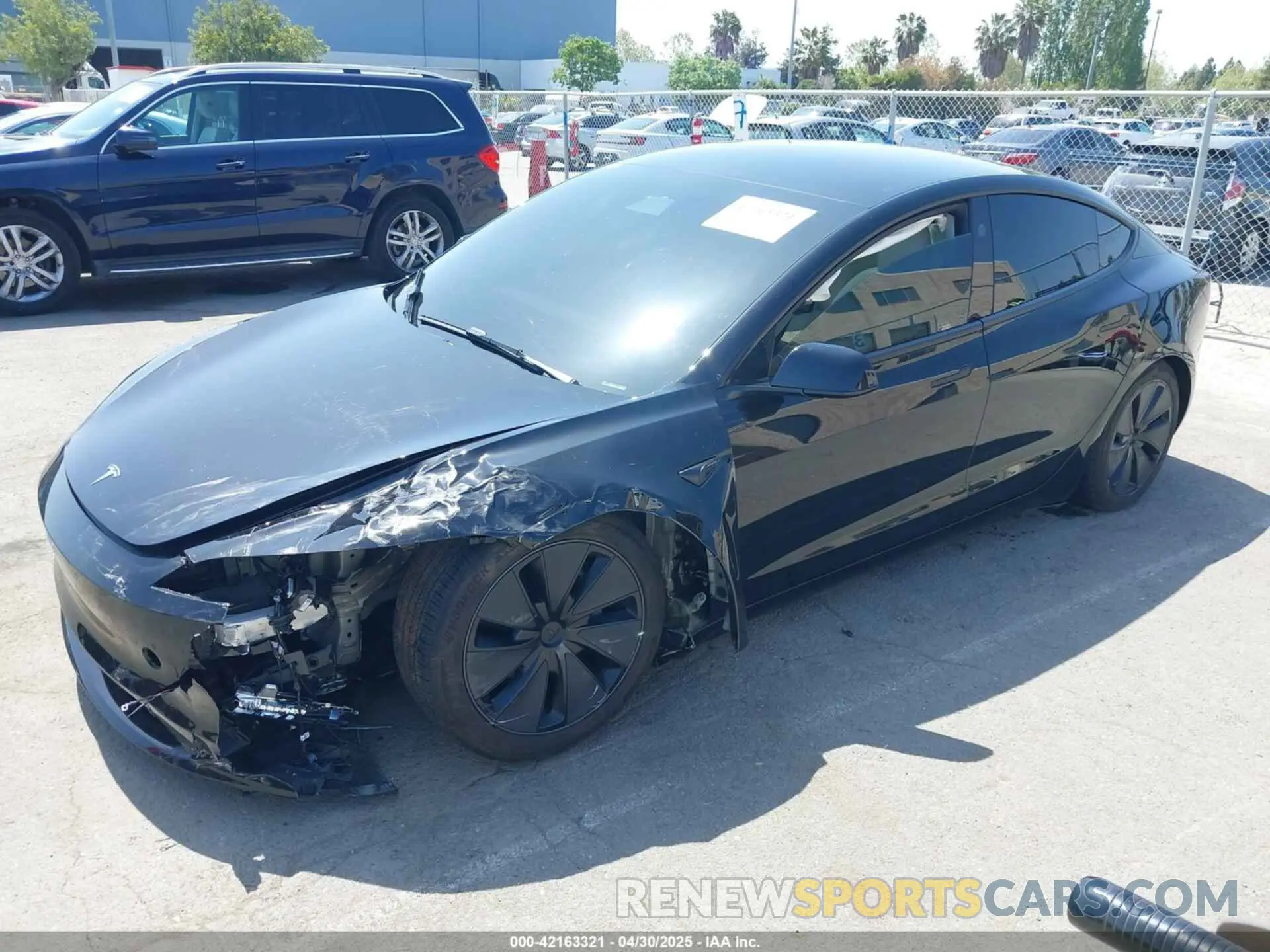 2 Photograph of a damaged car 5YJ3E1EA7RF868520 TESLA MODEL 3 2024