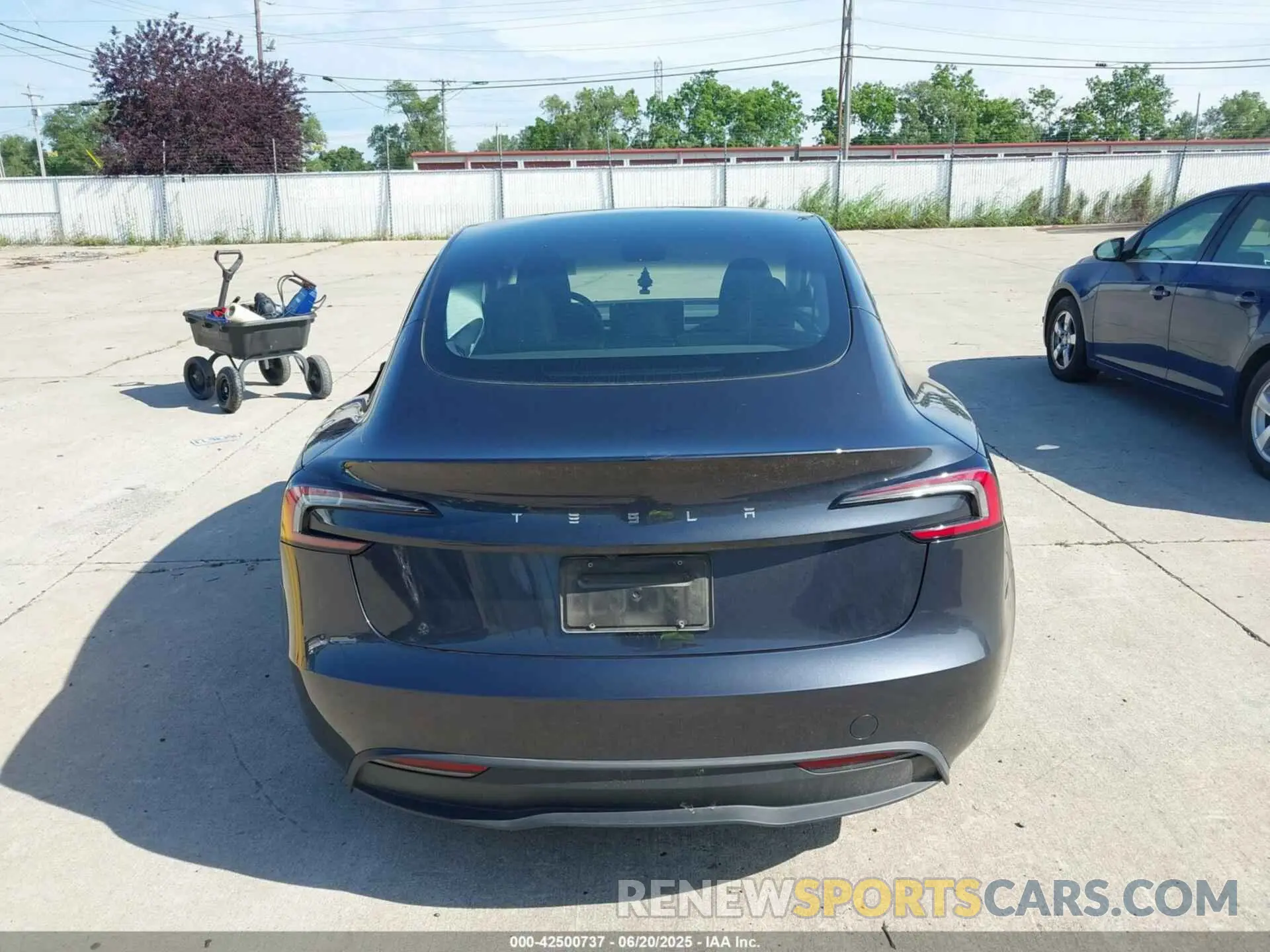 15 Photograph of a damaged car 5YJ3E1EA8RF717931 TESLA MODEL 3 2024