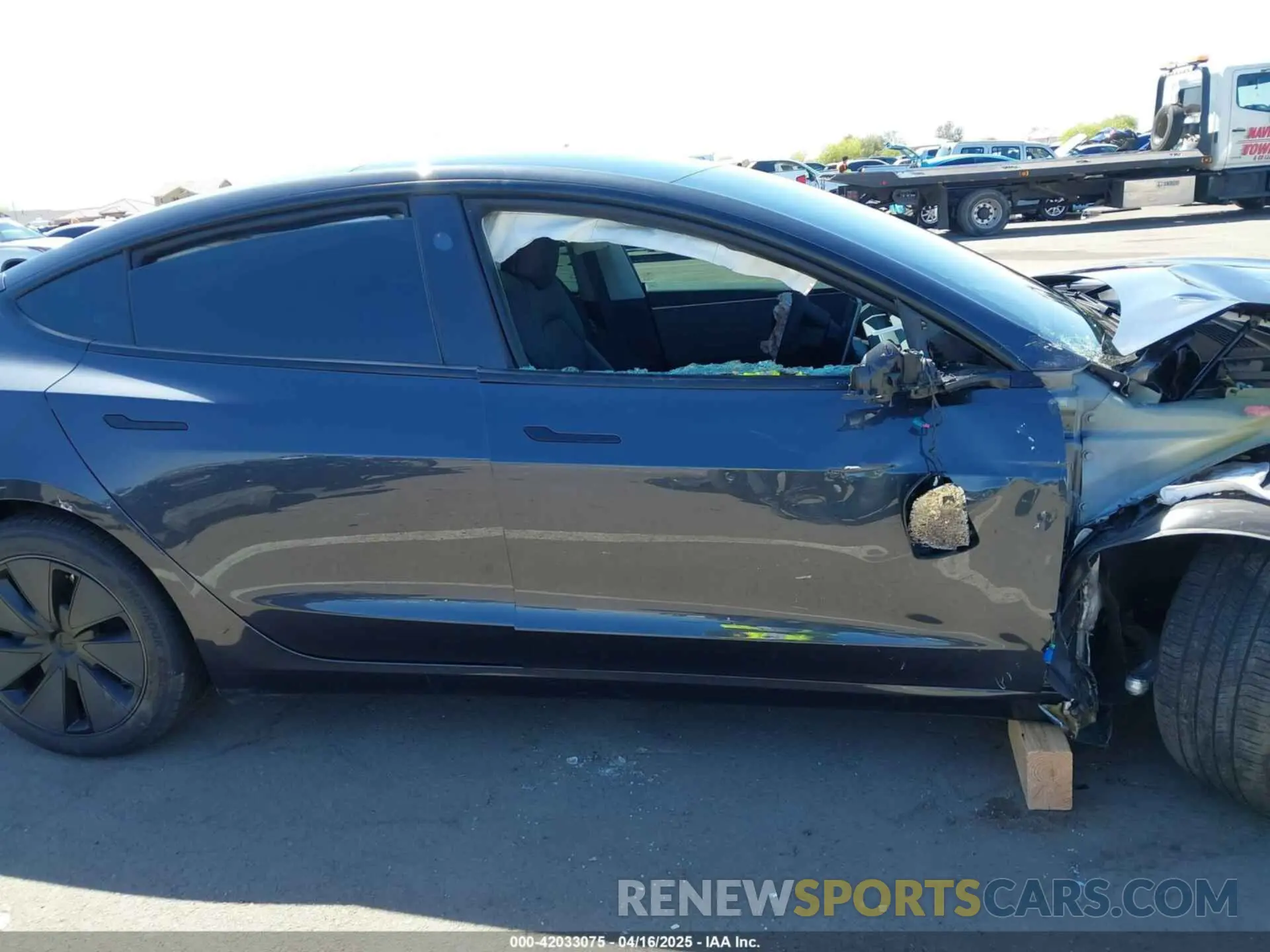 13 Photograph of a damaged car 5YJ3E1EA8RF726287 TESLA MODEL 3 2024