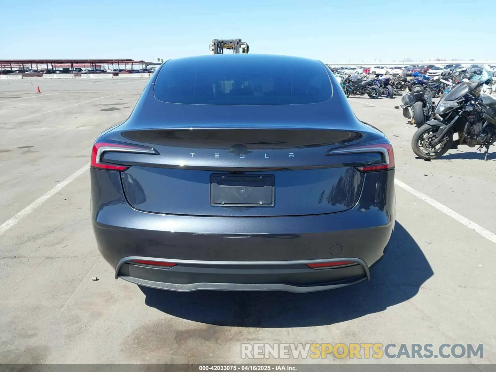 16 Photograph of a damaged car 5YJ3E1EA8RF726287 TESLA MODEL 3 2024