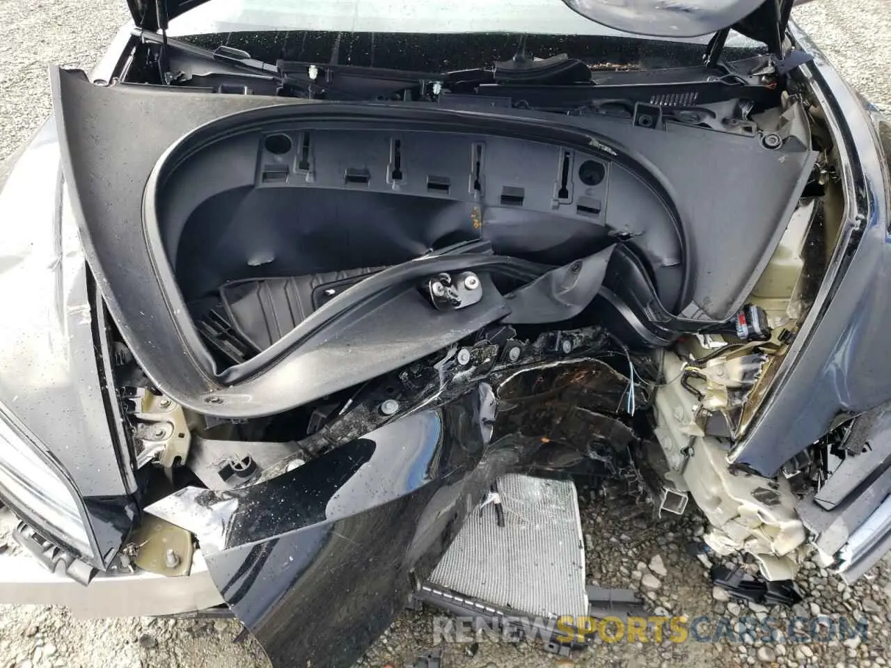 11 Photograph of a damaged car 5YJ3E1EA8RF726757 TESLA MODEL 3 2024
