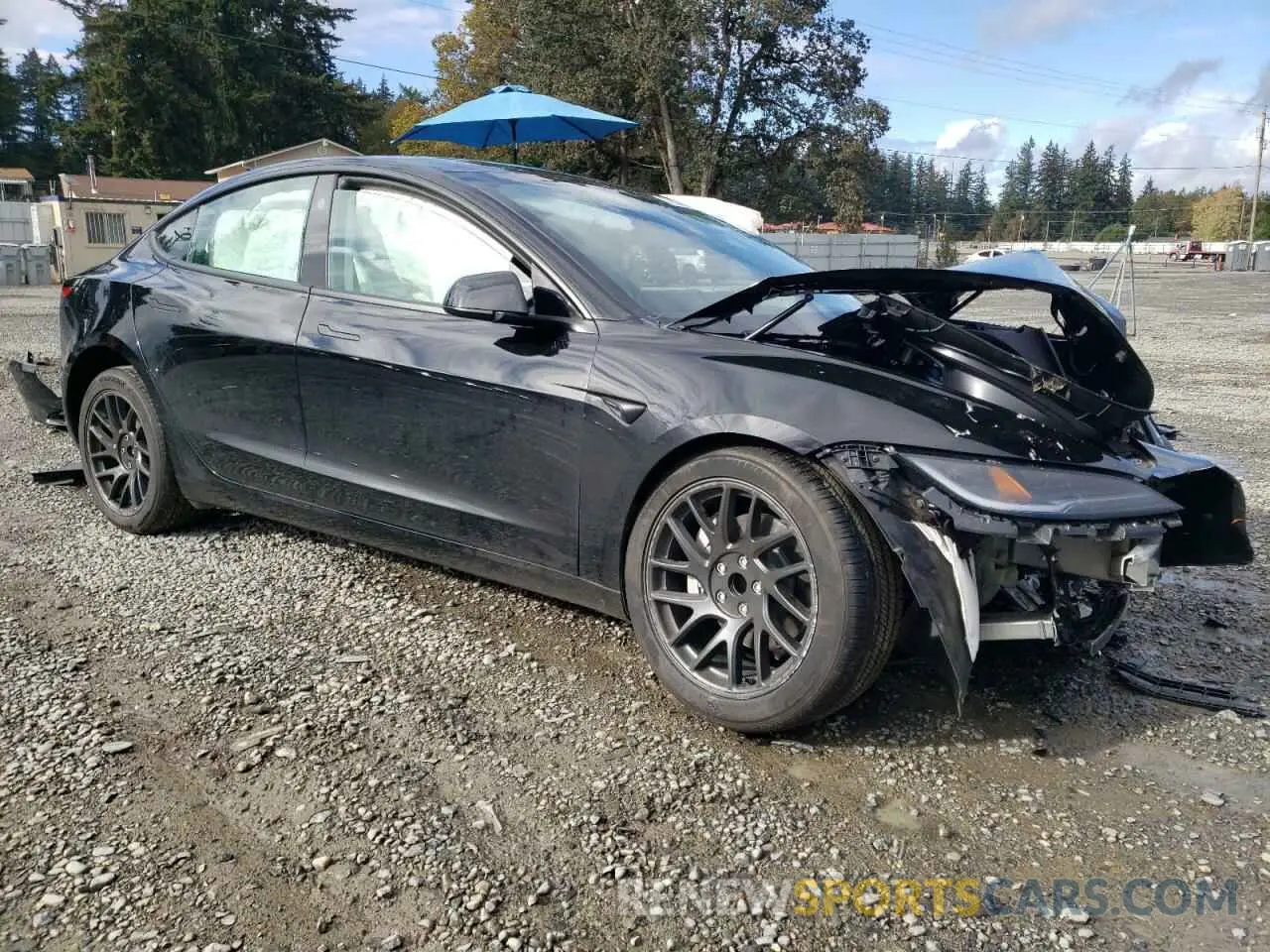 4 Photograph of a damaged car 5YJ3E1EA8RF726757 TESLA MODEL 3 2024
