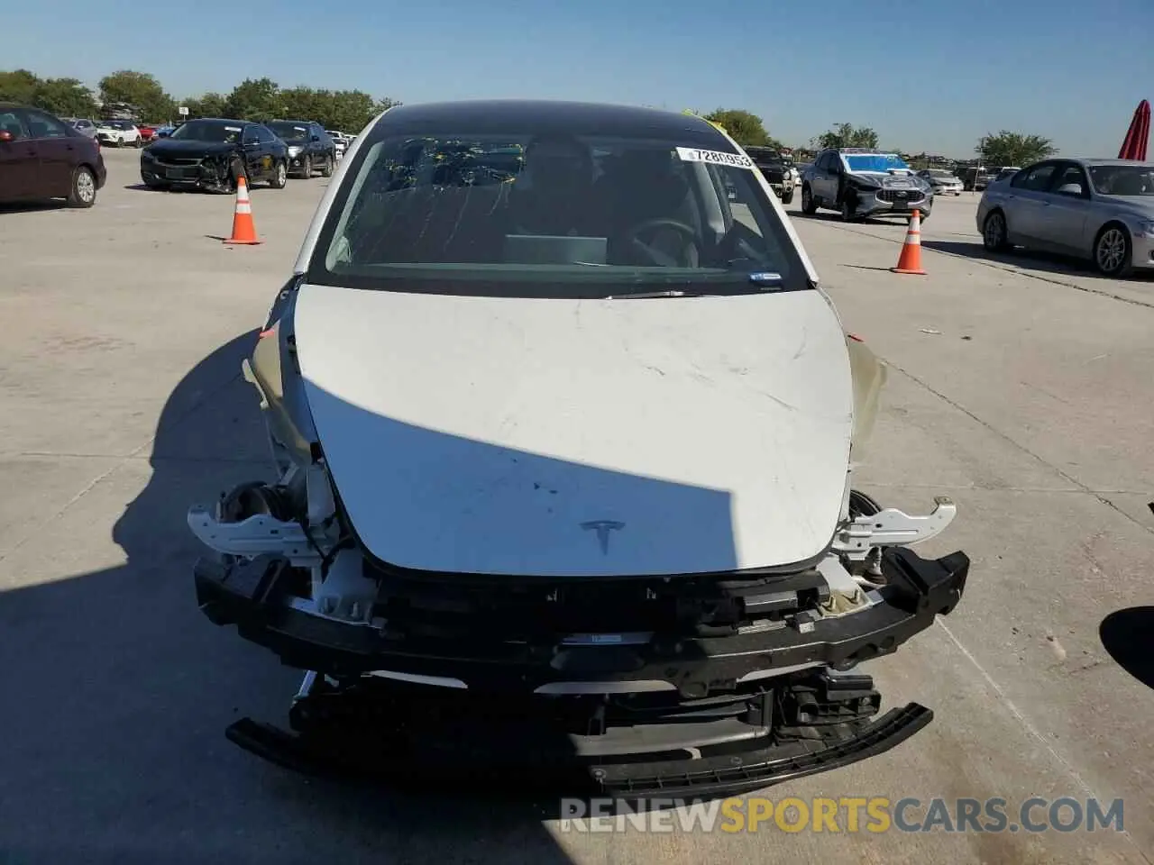 5 Photograph of a damaged car 5YJ3E1EA8RF732803 TESLA MODEL 3 2024
