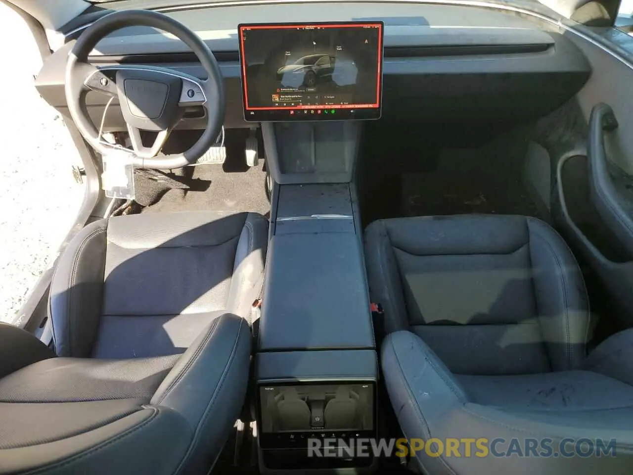 8 Photograph of a damaged car 5YJ3E1EA8RF741761 TESLA MODEL 3 2024