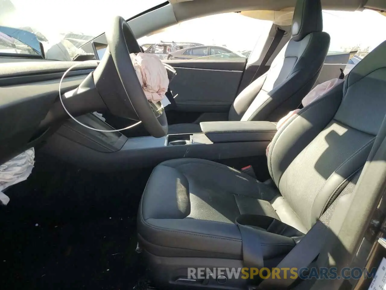 7 Photograph of a damaged car 5YJ3E1EA8RF743638 TESLA MODEL 3 2024
