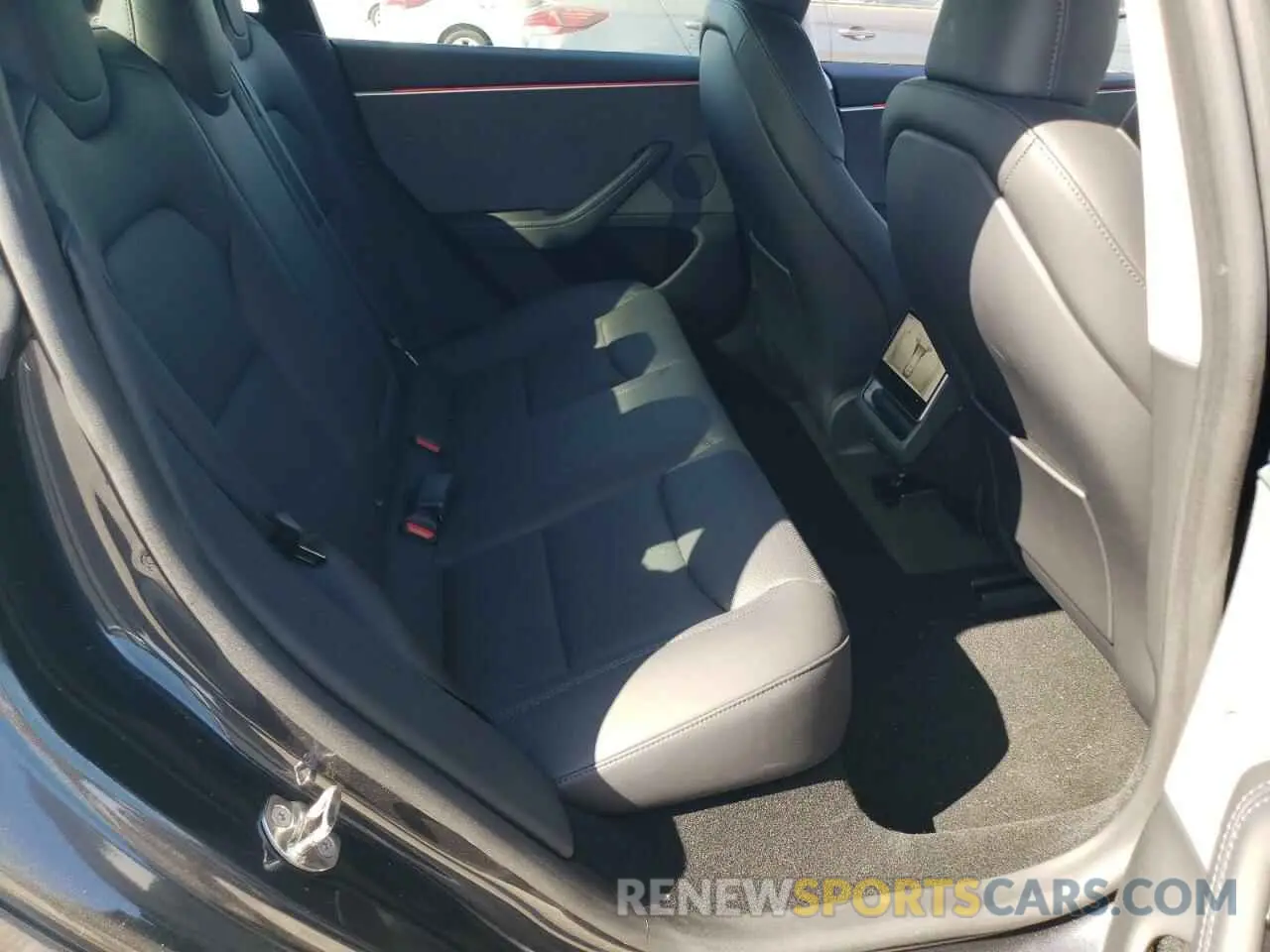 10 Photograph of a damaged car 5YJ3E1EA8RF746149 TESLA MODEL 3 2024