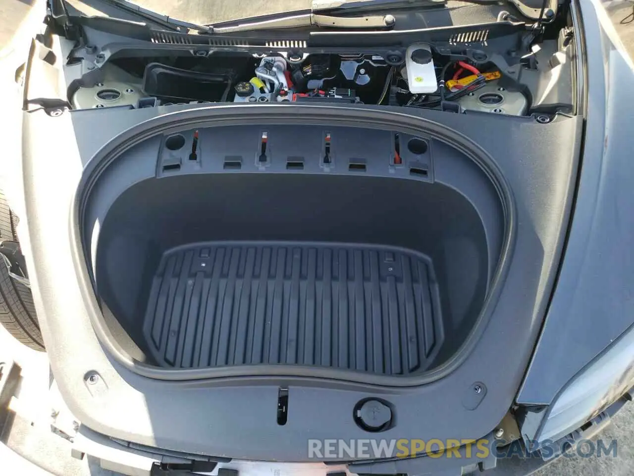11 Photograph of a damaged car 5YJ3E1EA8RF746149 TESLA MODEL 3 2024