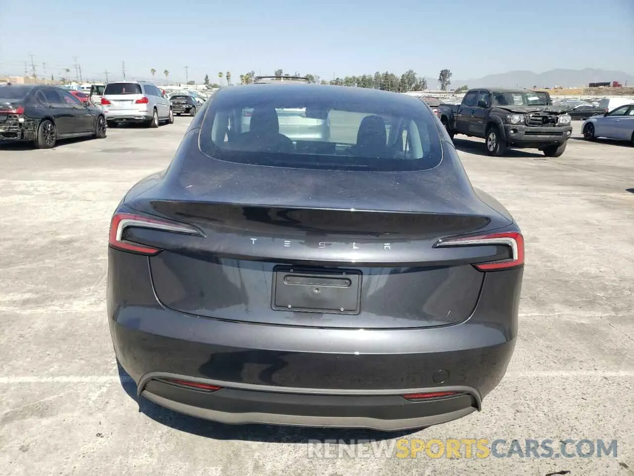 6 Photograph of a damaged car 5YJ3E1EA8RF746149 TESLA MODEL 3 2024
