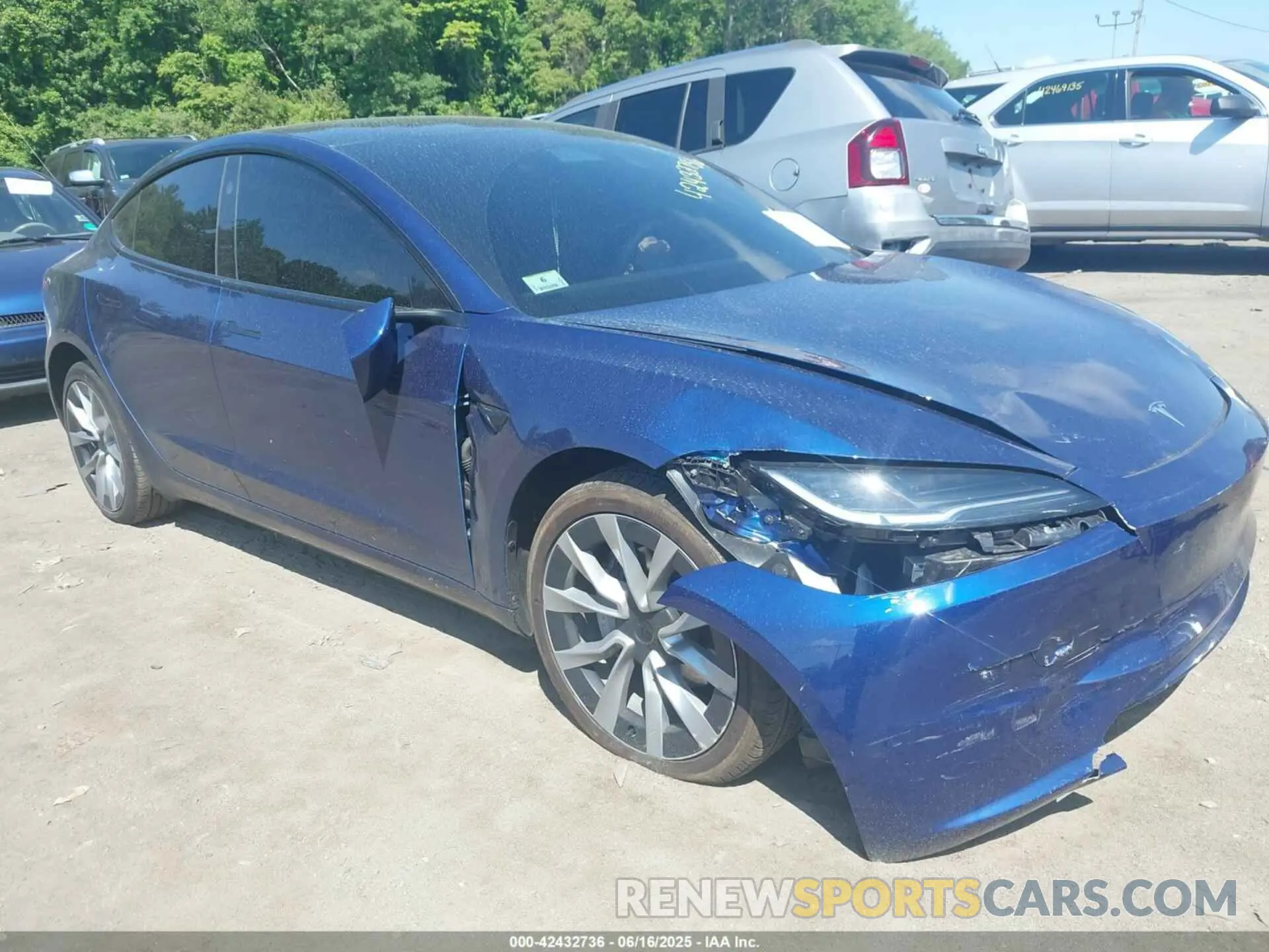 1 Photograph of a damaged car 5YJ3E1EA8RF768989 TESLA MODEL 3 2024