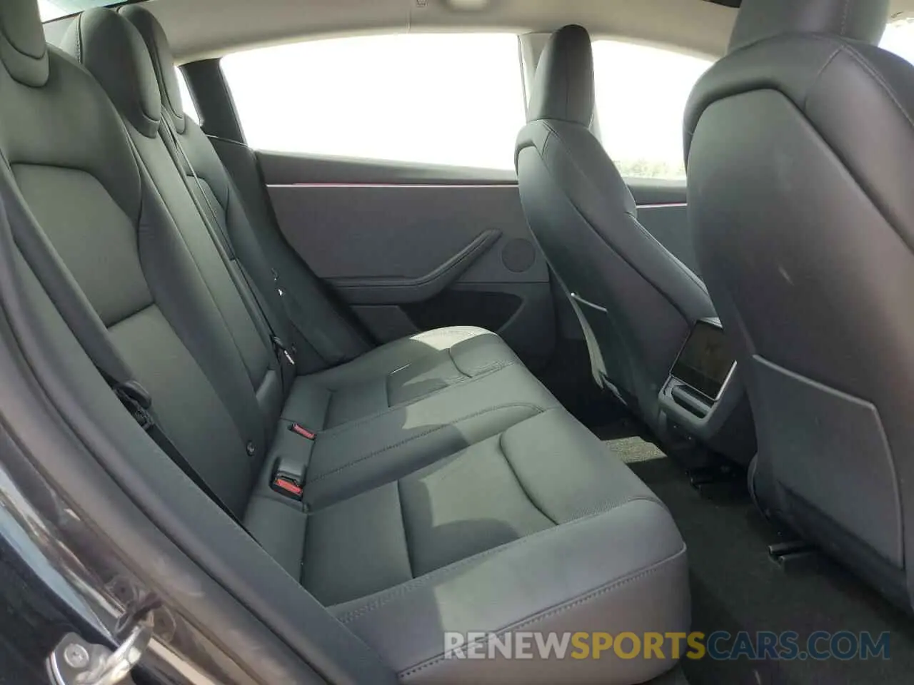 10 Photograph of a damaged car 5YJ3E1EA8RF825594 TESLA MODEL 3 2024