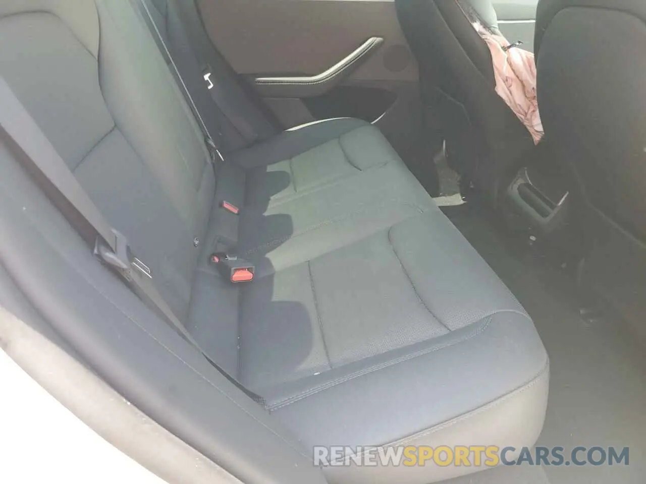 10 Photograph of a damaged car 5YJ3E1EA8RF862502 TESLA MODEL 3 2024