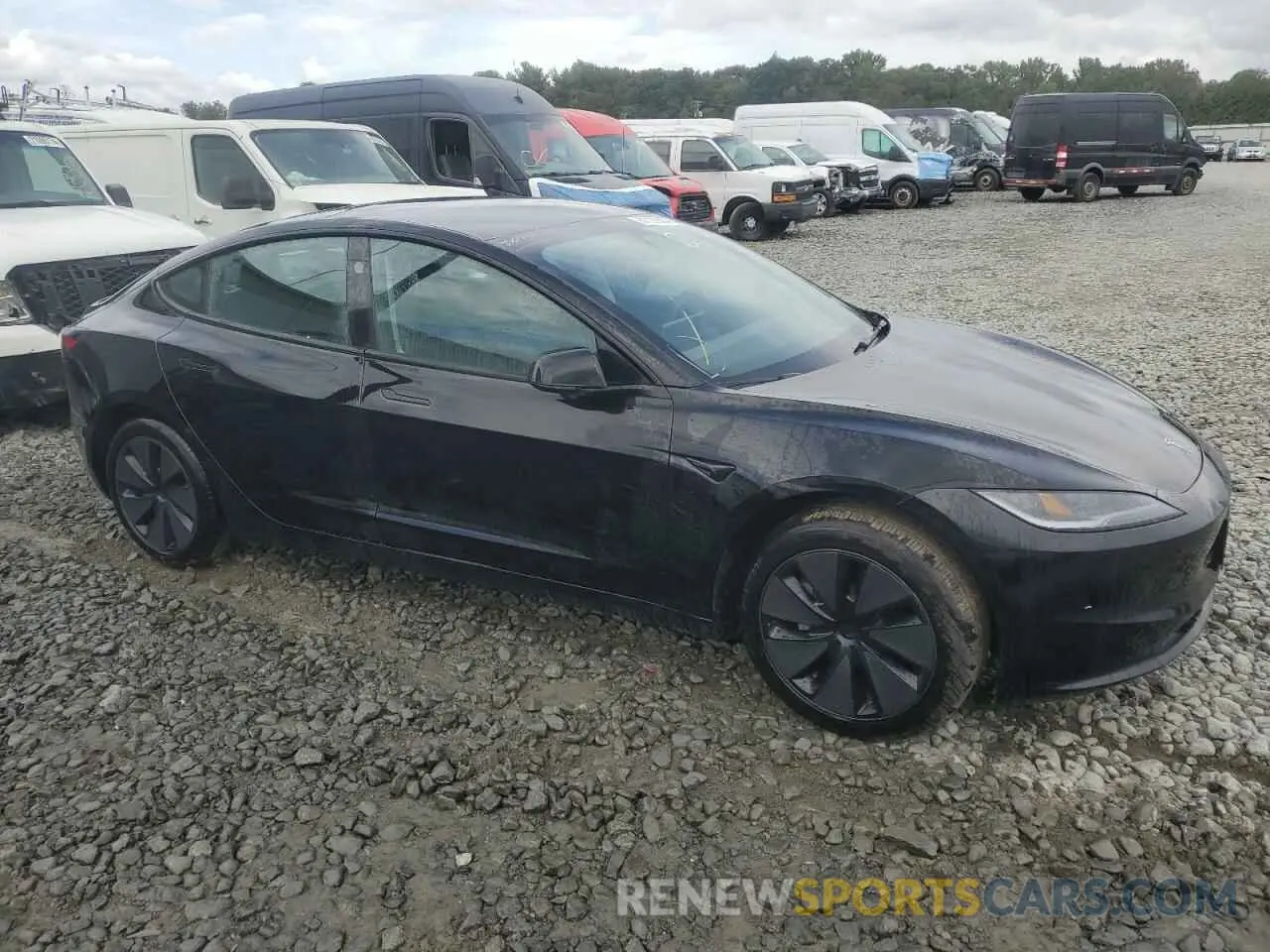 4 Photograph of a damaged car 5YJ3E1EA9RF721793 TESLA MODEL 3 2024