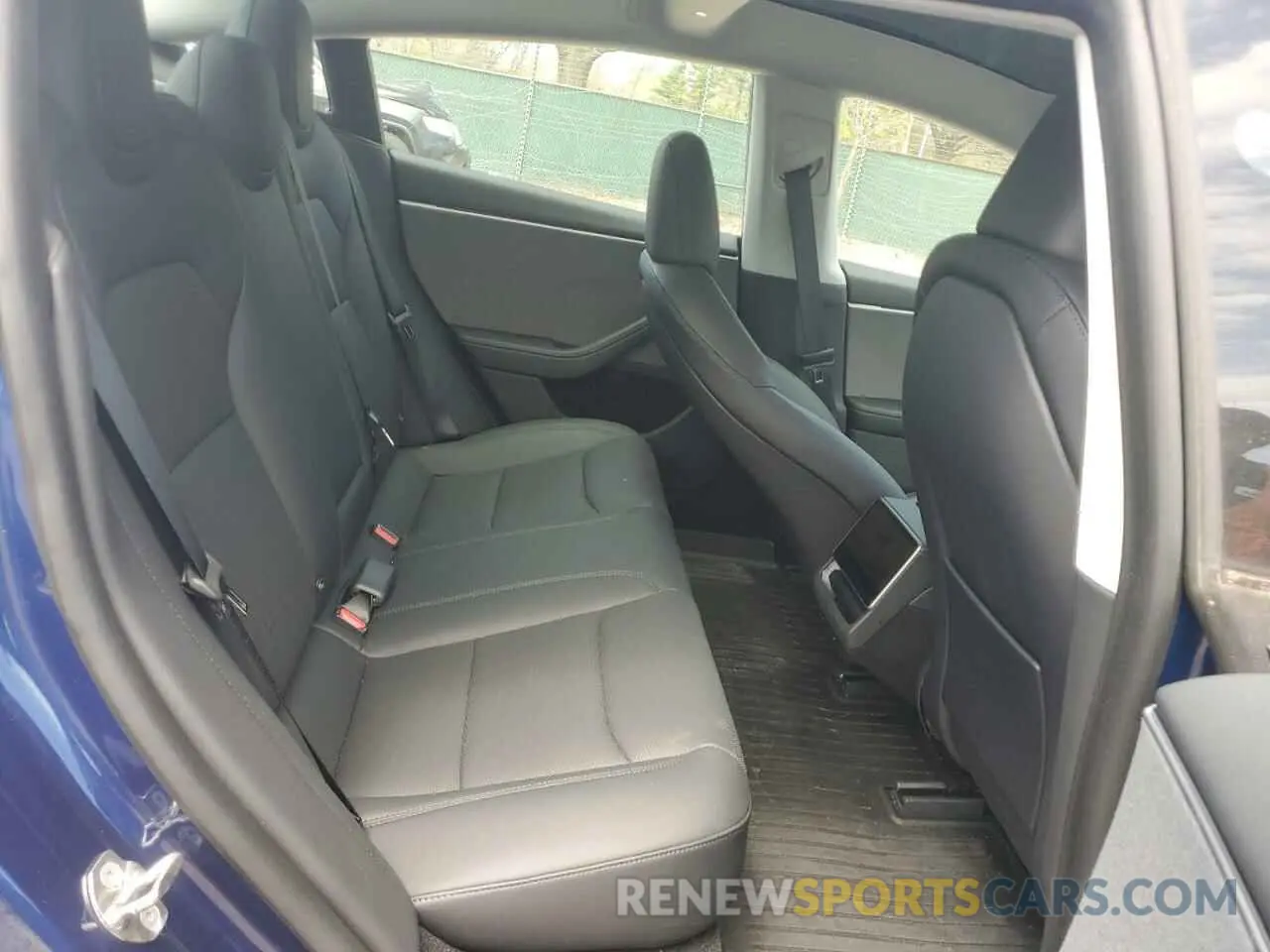 10 Photograph of a damaged car 5YJ3E1EA9RF748279 TESLA MODEL 3 2024