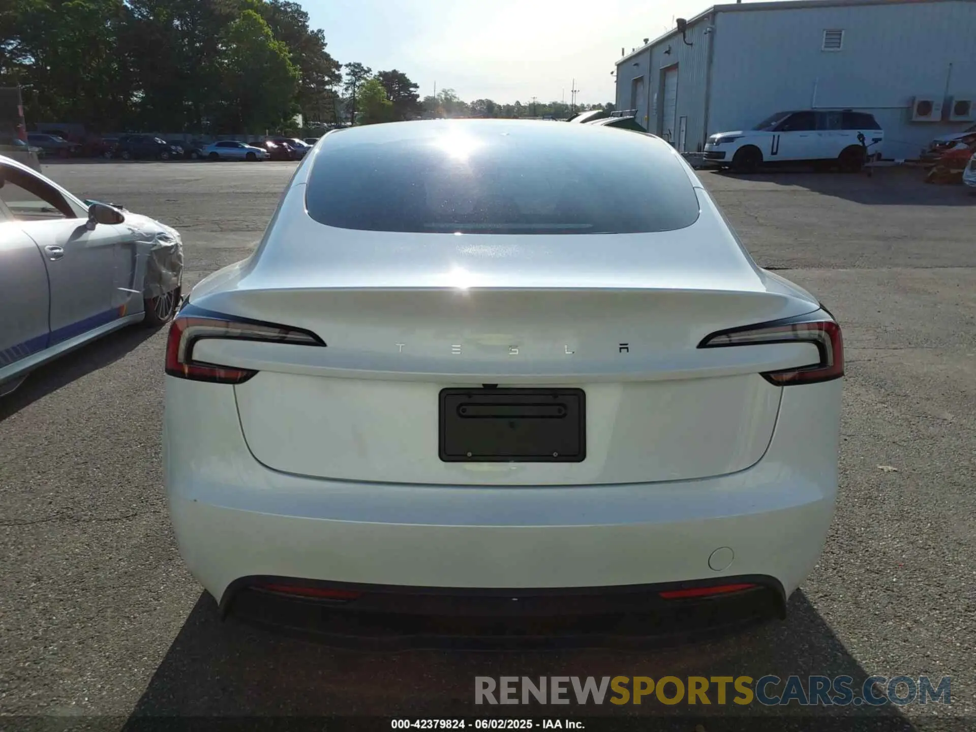 15 Photograph of a damaged car 5YJ3E1EA9RF756849 TESLA MODEL 3 2024