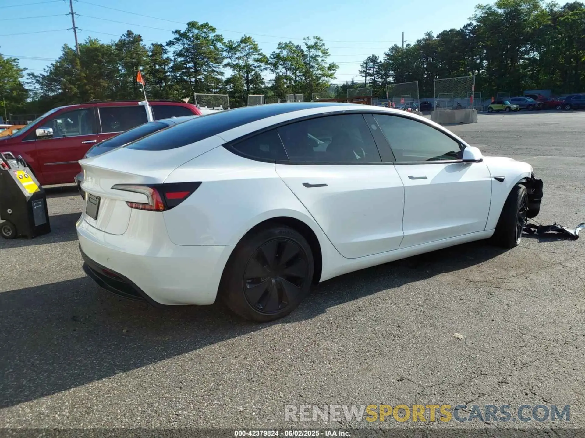 4 Photograph of a damaged car 5YJ3E1EA9RF756849 TESLA MODEL 3 2024
