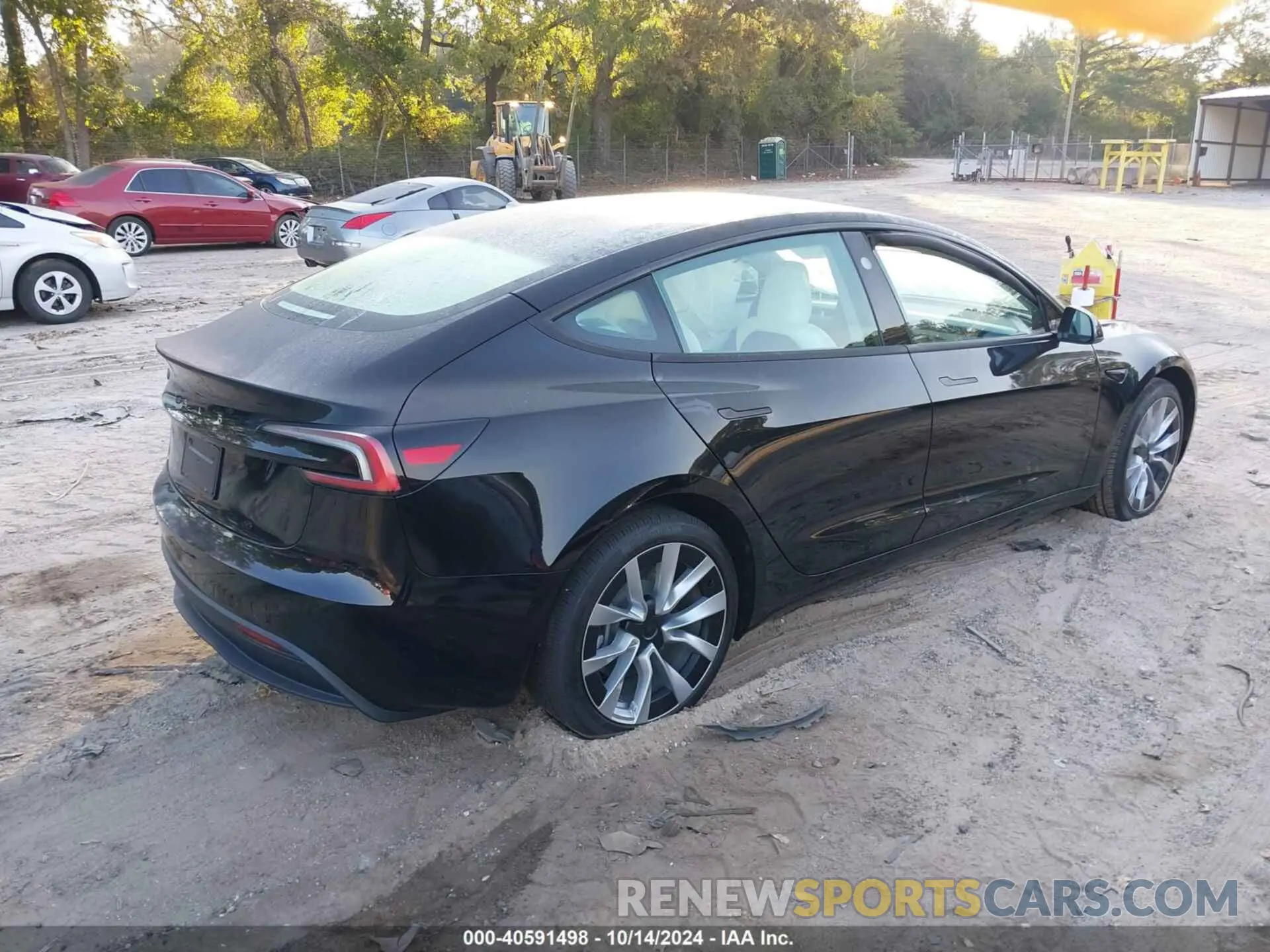 4 Photograph of a damaged car 5YJ3E1EA9RF821831 TESLA MODEL 3 2024