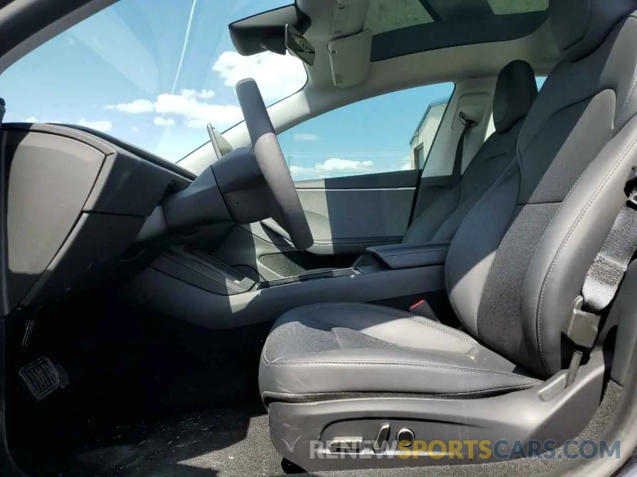 7 Photograph of a damaged car 5YJ3E1EA9RF824518 TESLA MODEL 3 2024