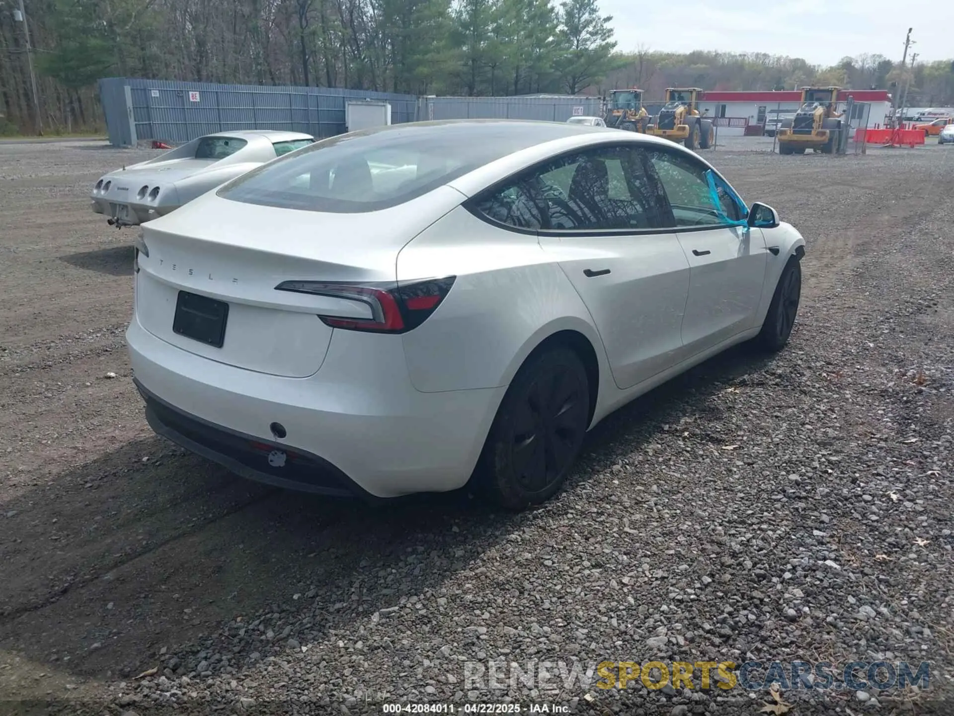 4 Photograph of a damaged car 5YJ3E1EA9RF828598 TESLA MODEL 3 2024