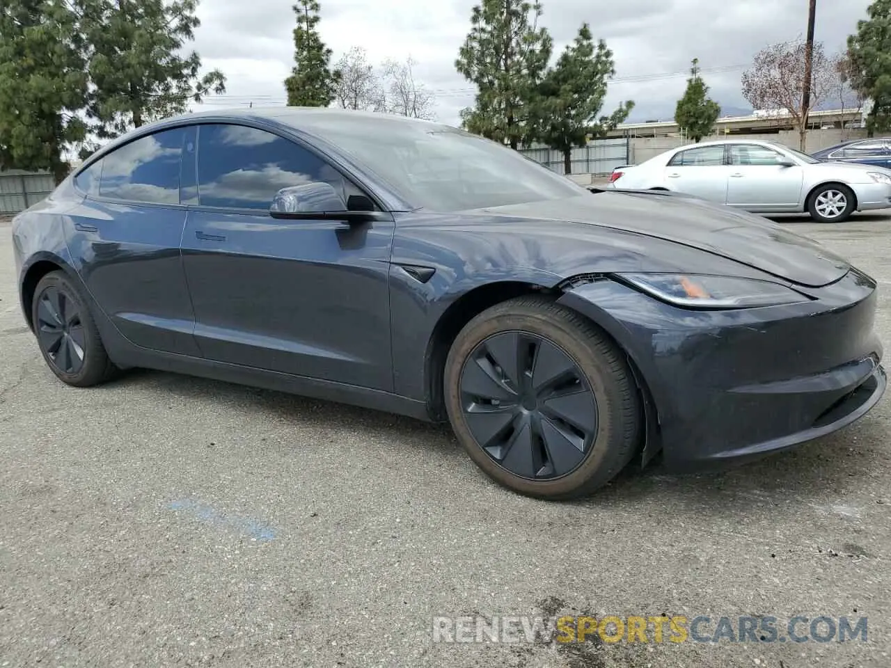 4 Photograph of a damaged car 5YJ3E1EA9RF845773 TESLA MODEL 3 2024