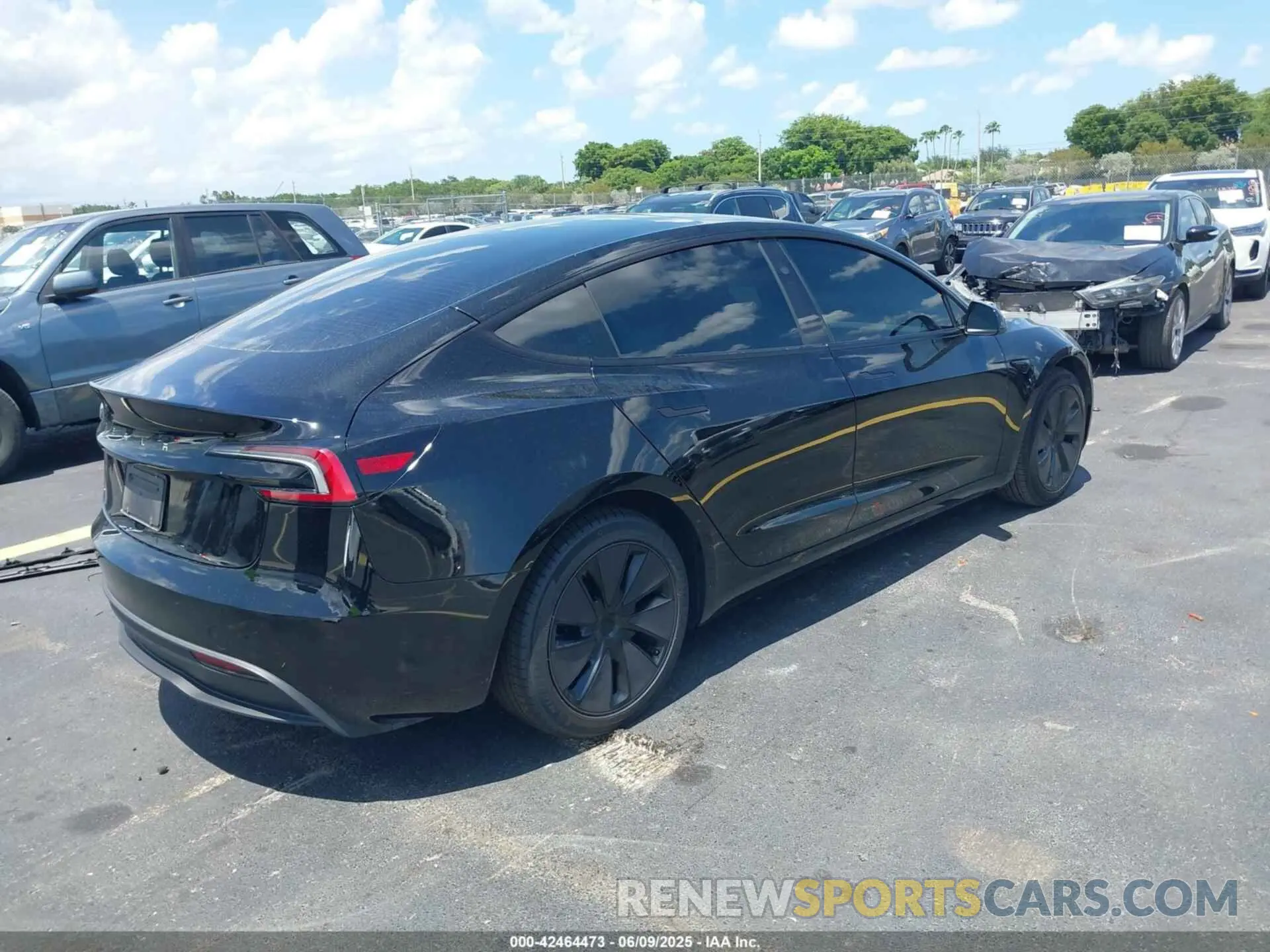 4 Photograph of a damaged car 5YJ3E1EA9RF861066 TESLA MODEL 3 2024