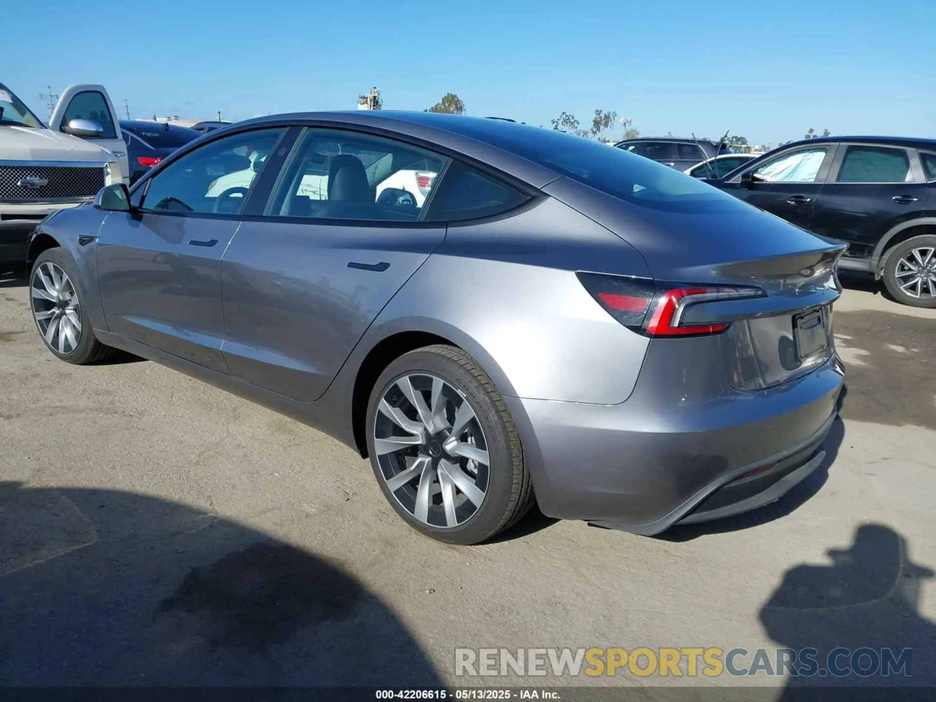 3 Photograph of a damaged car 5YJ3E1EA9RF870138 TESLA MODEL 3 2024