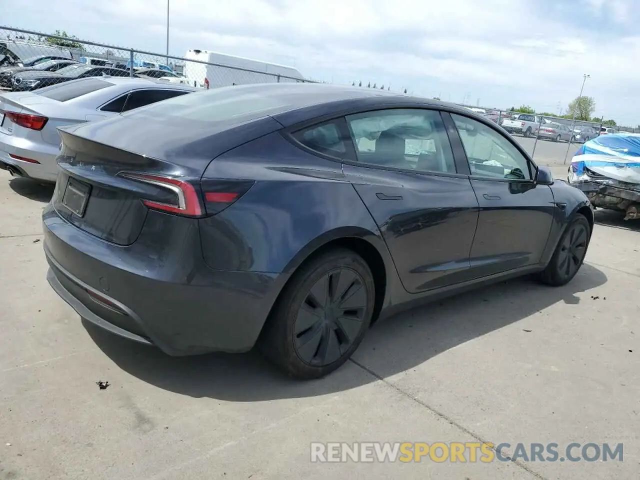 3 Photograph of a damaged car 5YJ3E1EAXRF718546 TESLA MODEL 3 2024