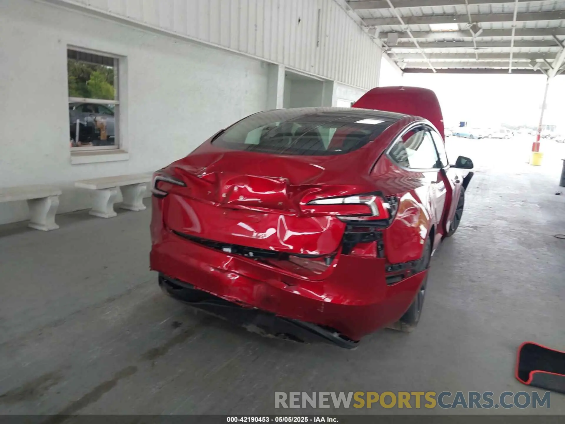 15 Photograph of a damaged car 5YJ3E1EAXRF732804 TESLA MODEL 3 2024