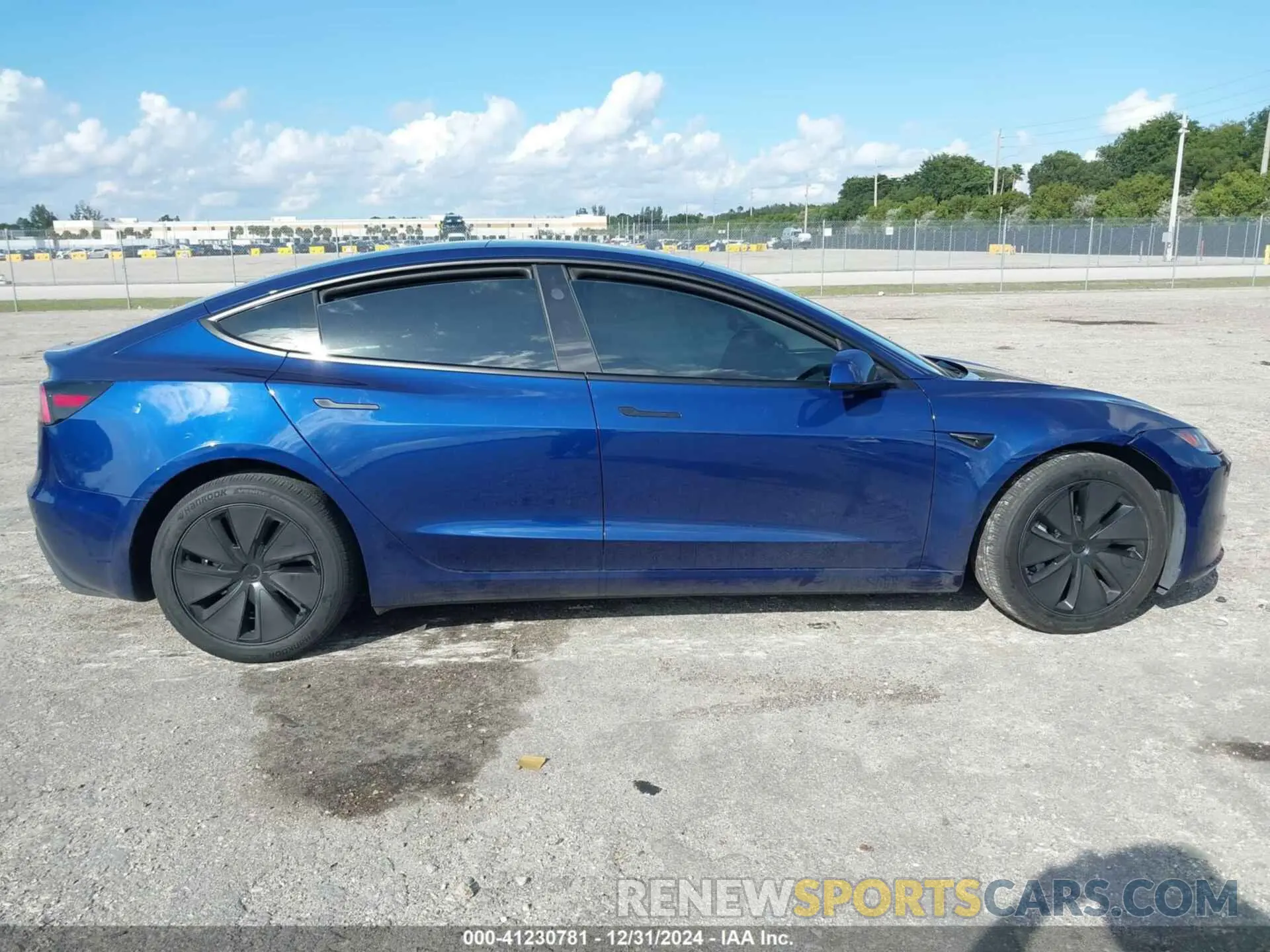 13 Photograph of a damaged car 5YJ3E1EAXRF744712 TESLA MODEL 3 2024