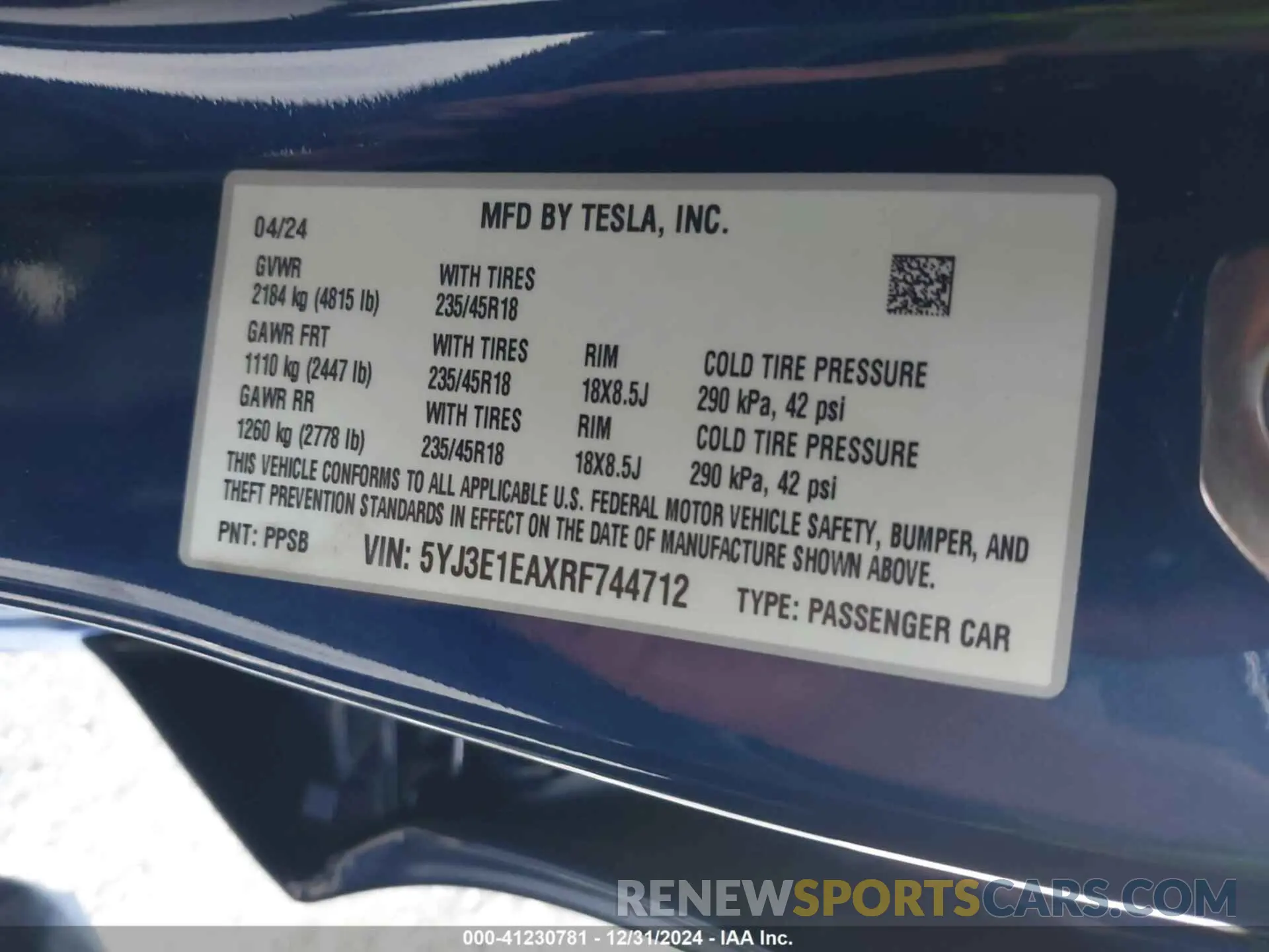 9 Photograph of a damaged car 5YJ3E1EAXRF744712 TESLA MODEL 3 2024