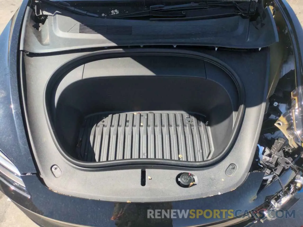 11 Photograph of a damaged car 5YJ3E1EAXRF746301 TESLA MODEL 3 2024