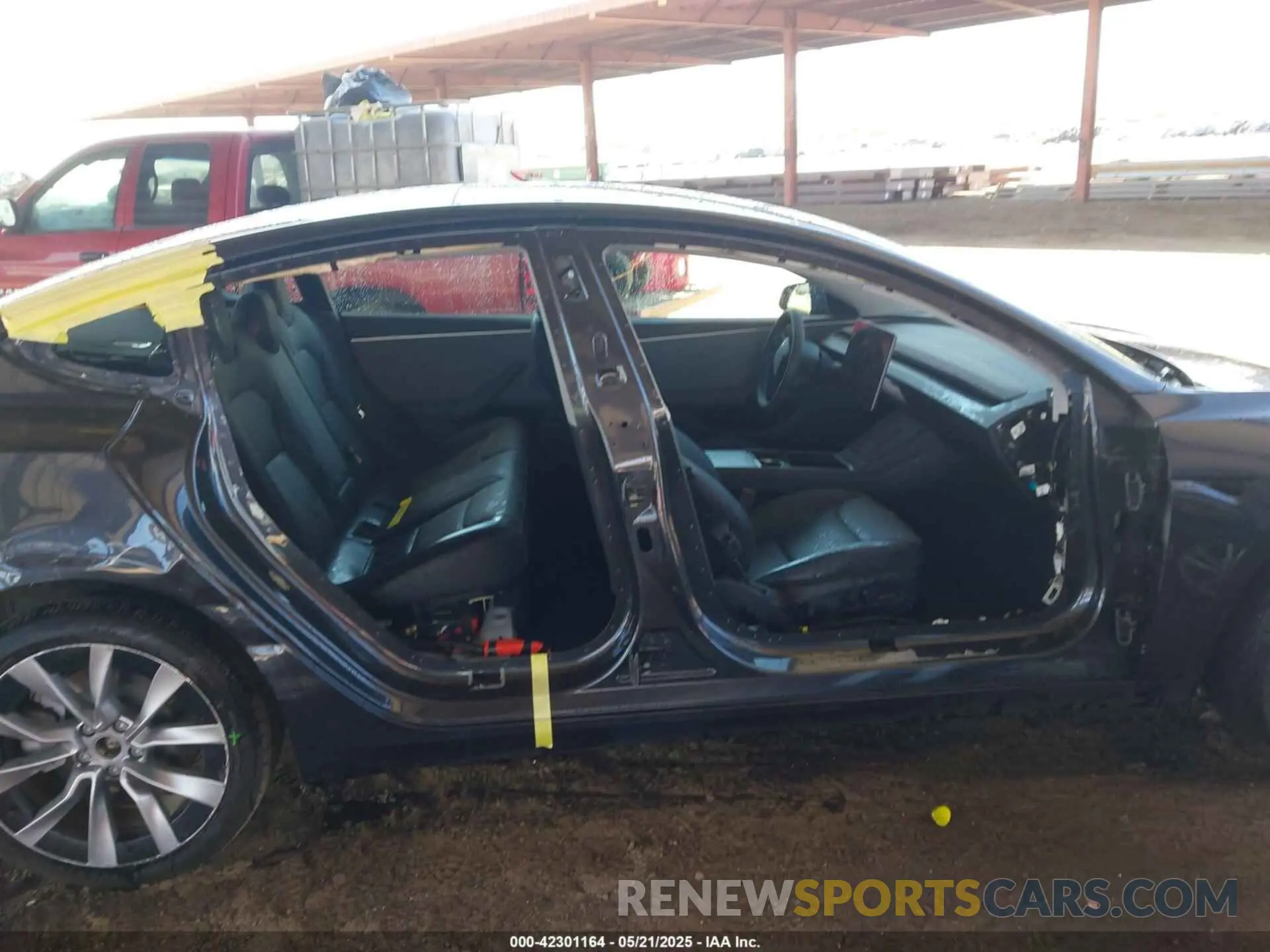 13 Photograph of a damaged car 5YJ3E1EAXRF750297 TESLA MODEL 3 2024