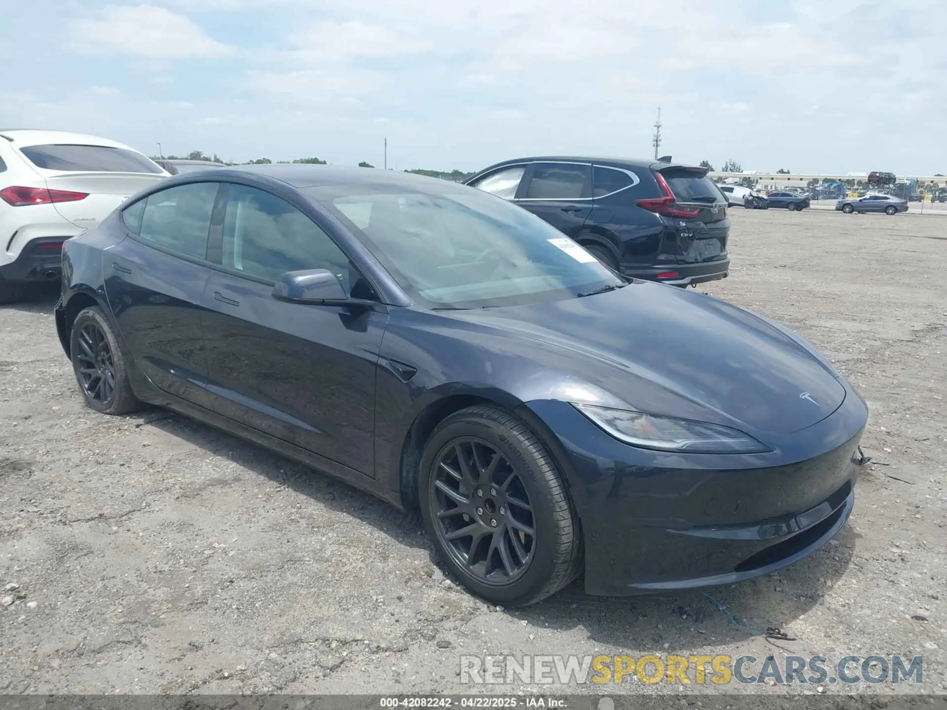 1 Photograph of a damaged car 5YJ3E1EAXRF754866 TESLA MODEL 3 2024