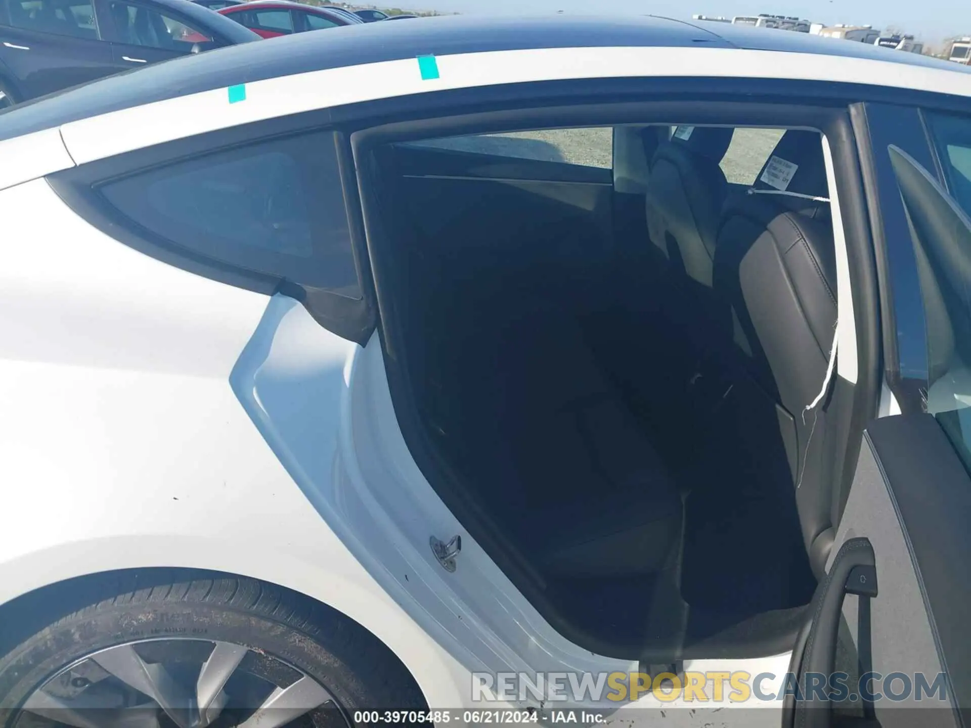 8 Photograph of a damaged car 5YJ3E1EAXRF769576 TESLA MODEL 3 2024