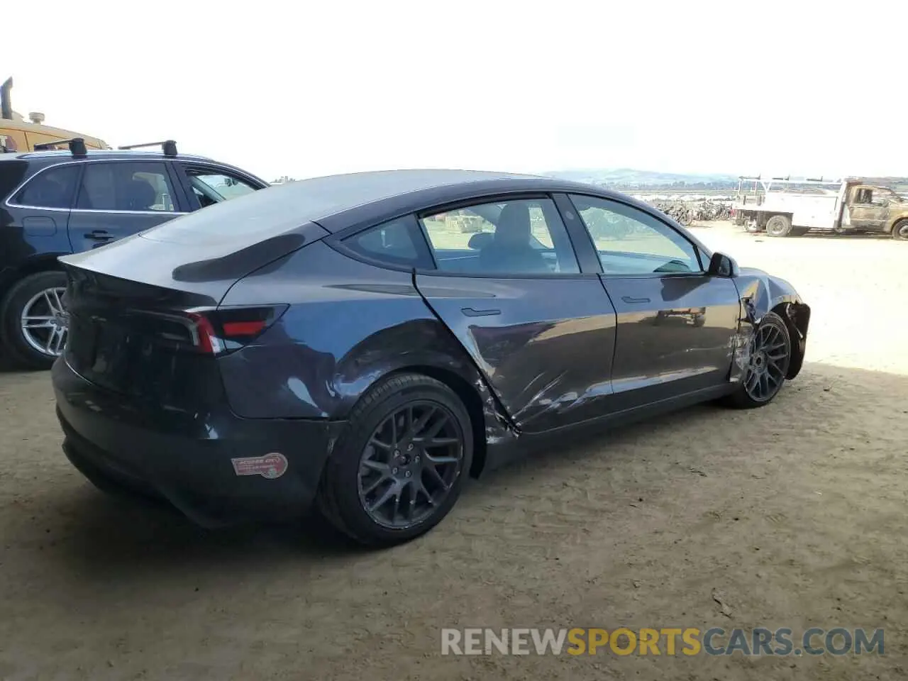 3 Photograph of a damaged car 5YJ3E1EAXRF782571 TESLA MODEL 3 2024