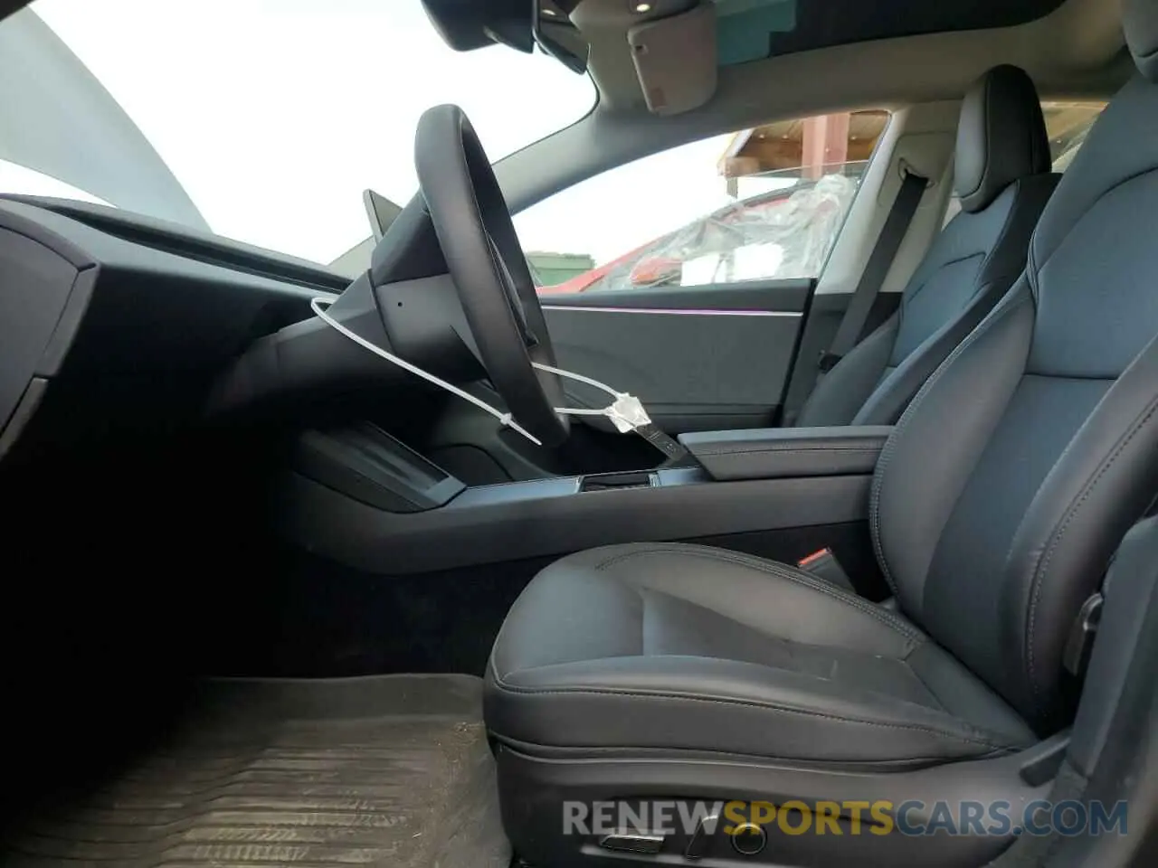 7 Photograph of a damaged car 5YJ3E1EAXRF782571 TESLA MODEL 3 2024