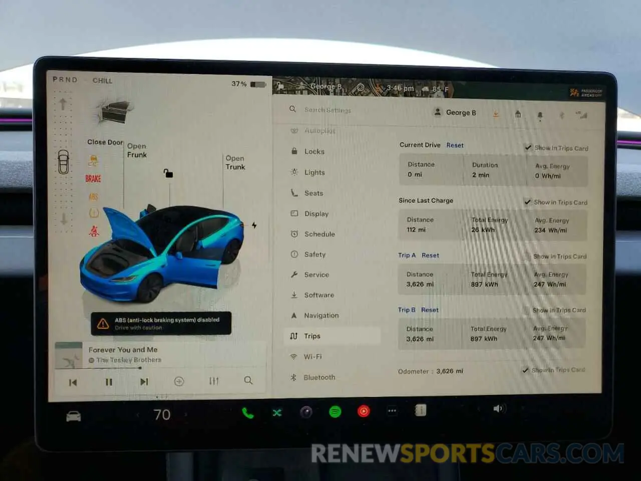 9 Photograph of a damaged car 5YJ3E1EAXRF782571 TESLA MODEL 3 2024
