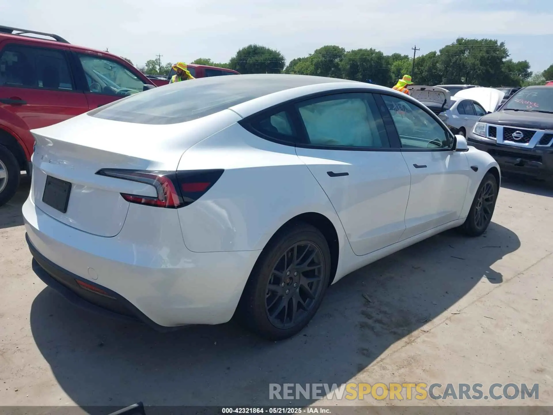 4 Photograph of a damaged car 5YJ3E1EAXRF785907 TESLA MODEL 3 2024