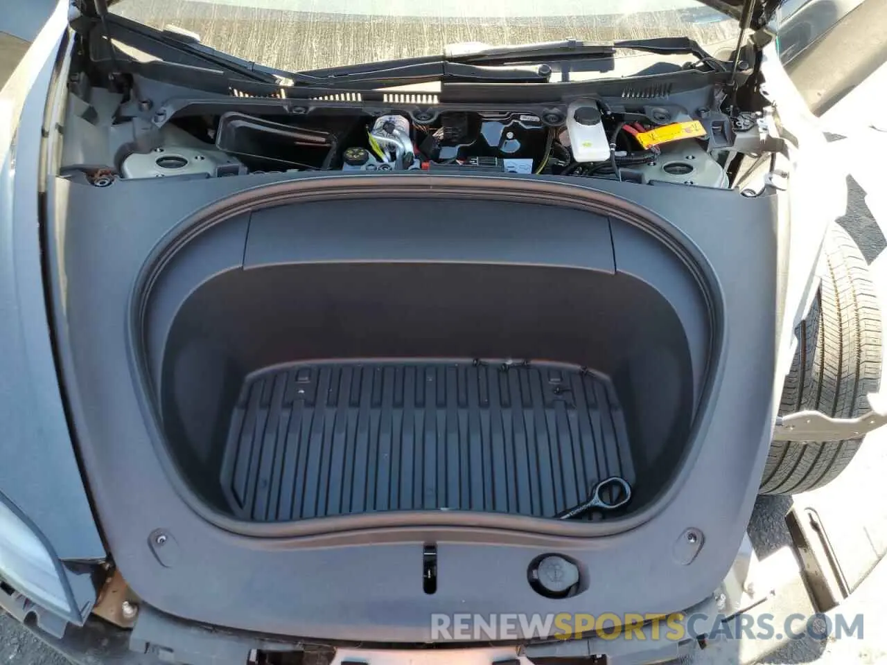 11 Photograph of a damaged car 5YJ3E1EAXRF826066 TESLA MODEL 3 2024