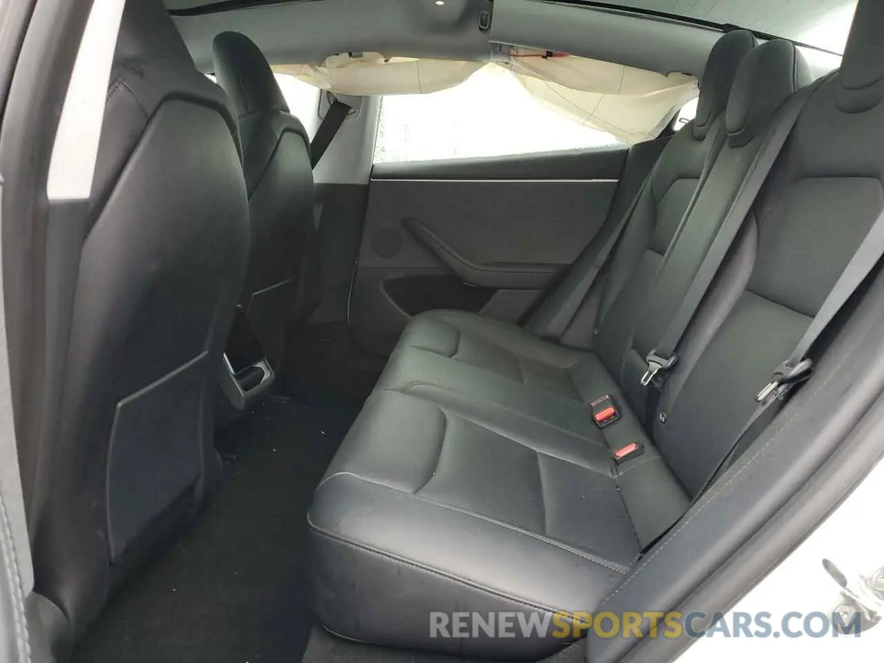 10 Photograph of a damaged car 5YJ3E1EAXRF856426 TESLA MODEL 3 2024