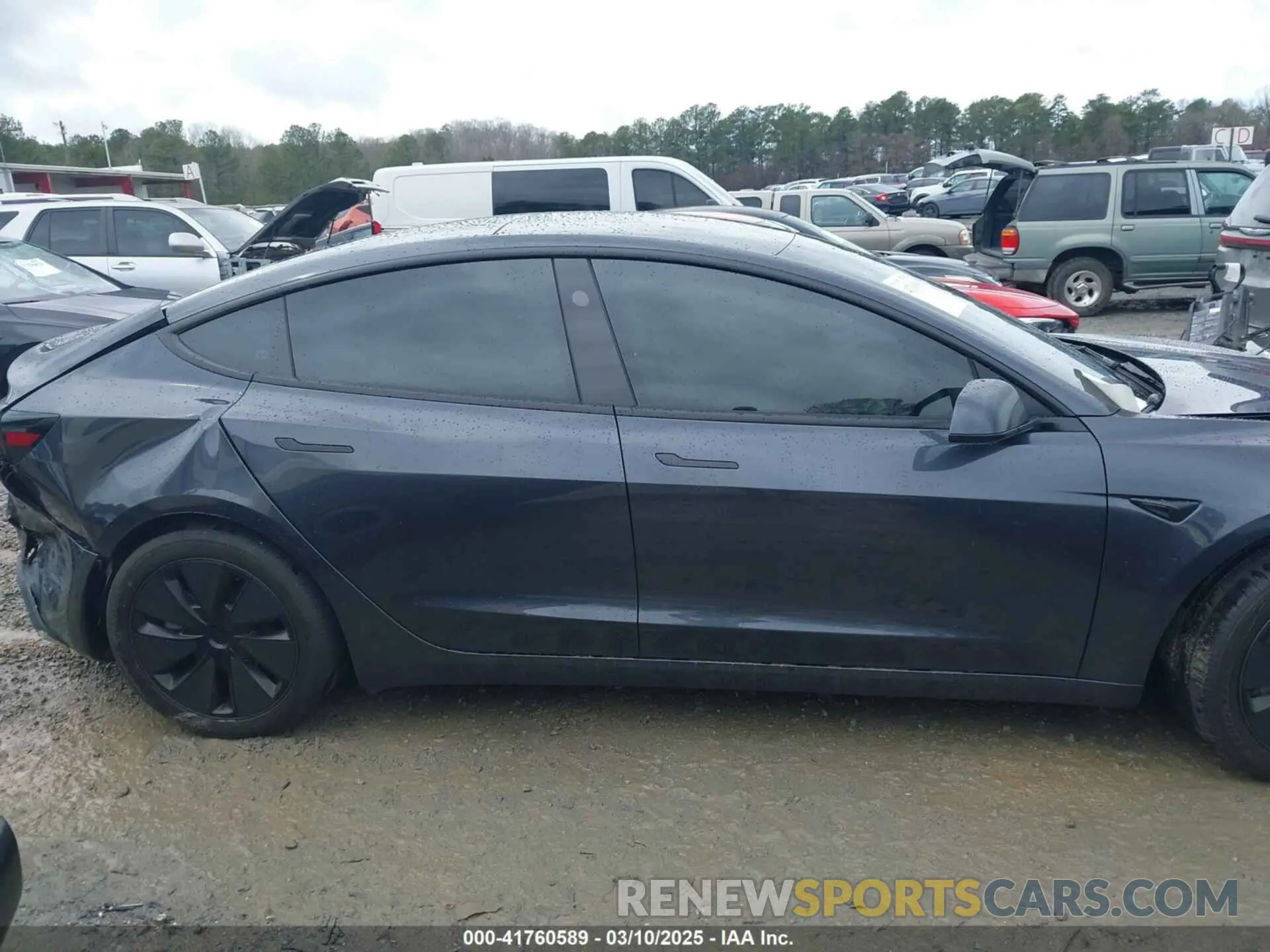 13 Photograph of a damaged car 5YJ3E1EAXRF860931 TESLA MODEL 3 2024