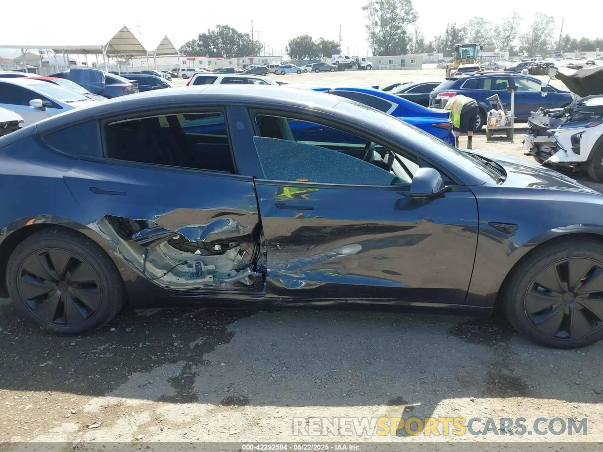 13 Photograph of a damaged car 5YJ3E1EAXRF864994 TESLA MODEL 3 2024