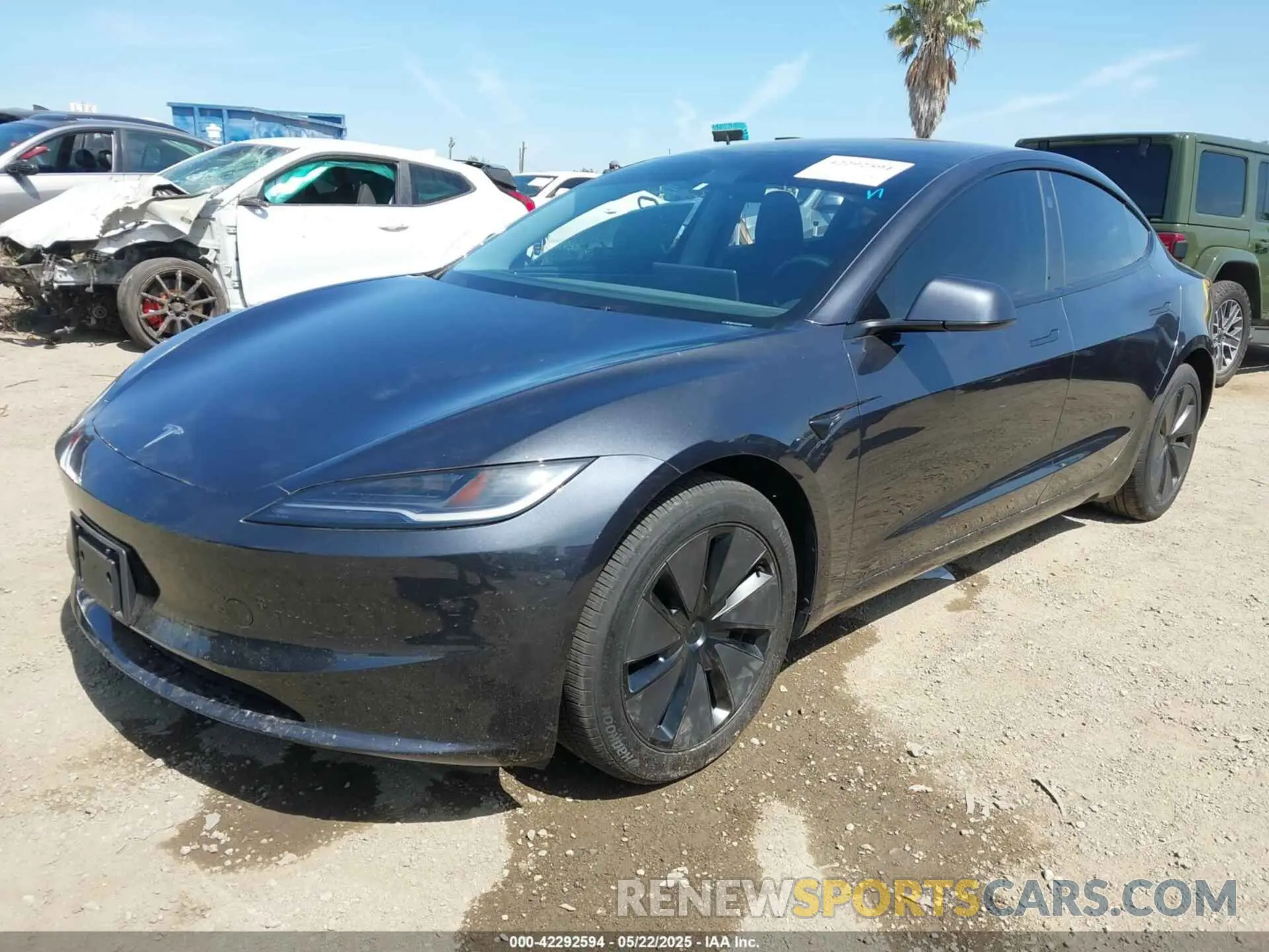 2 Photograph of a damaged car 5YJ3E1EAXRF864994 TESLA MODEL 3 2024