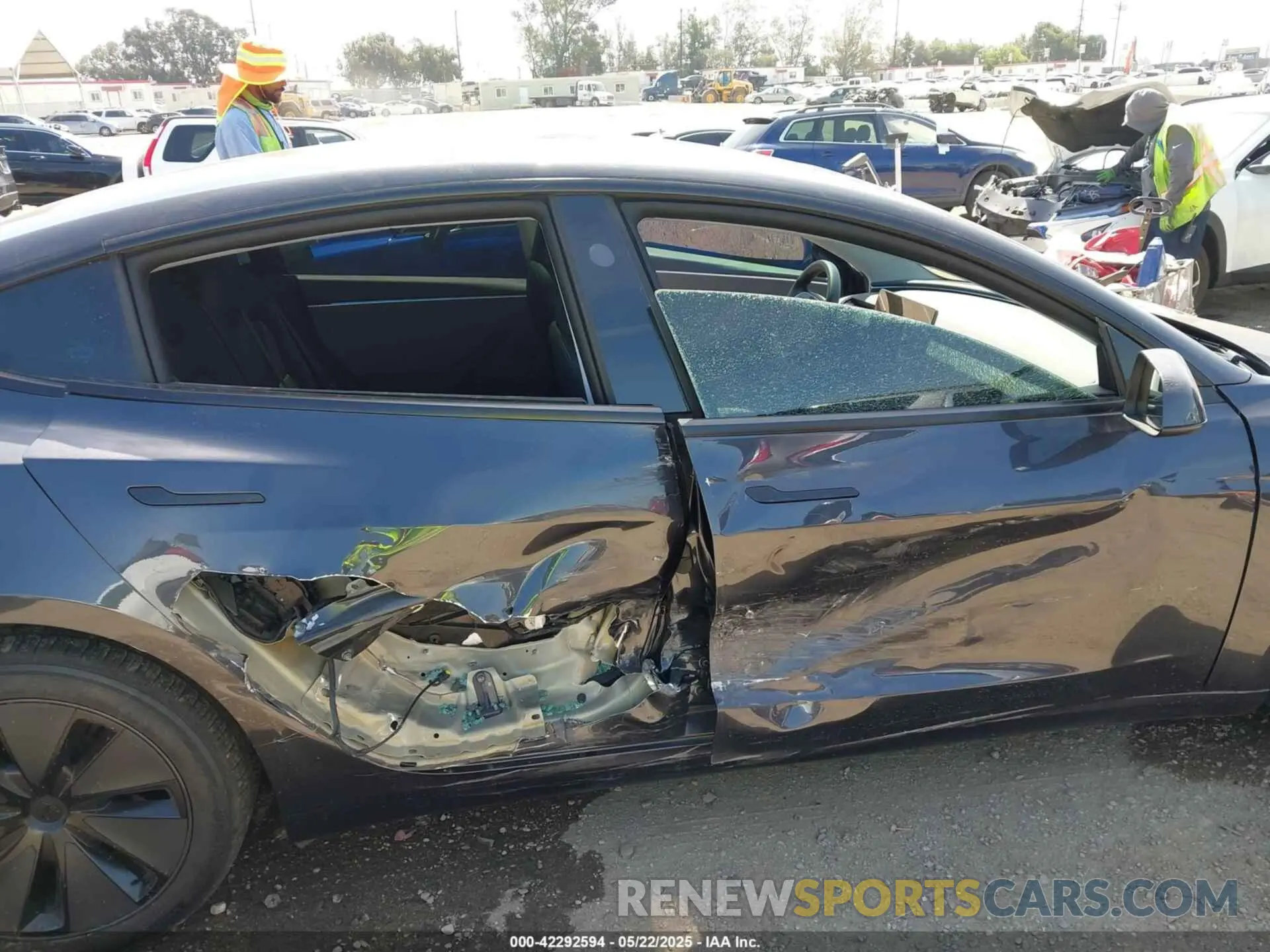 6 Photograph of a damaged car 5YJ3E1EAXRF864994 TESLA MODEL 3 2024
