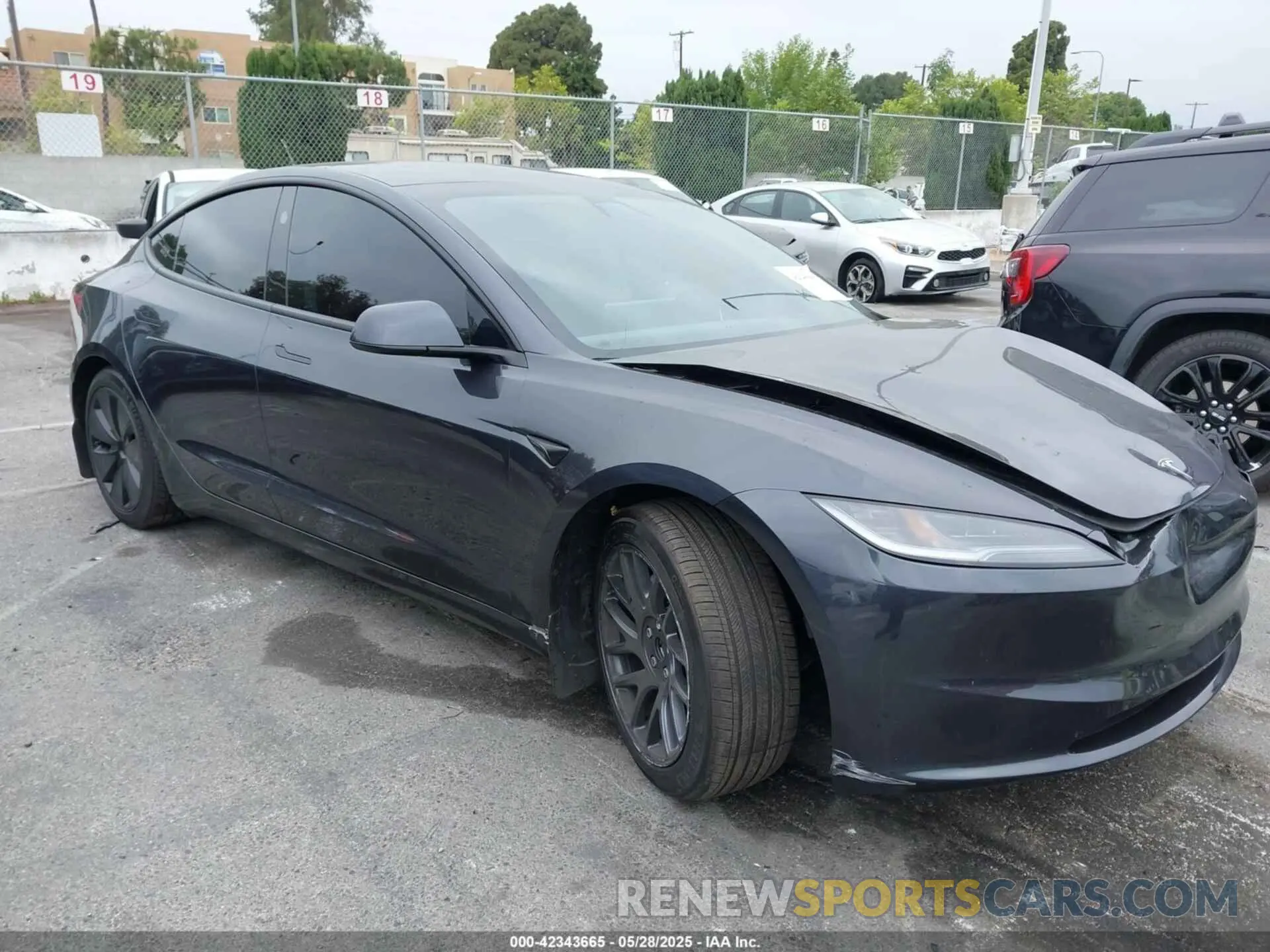1 Photograph of a damaged car 5YJ3E1EB0RF766257 TESLA MODEL 3 2024