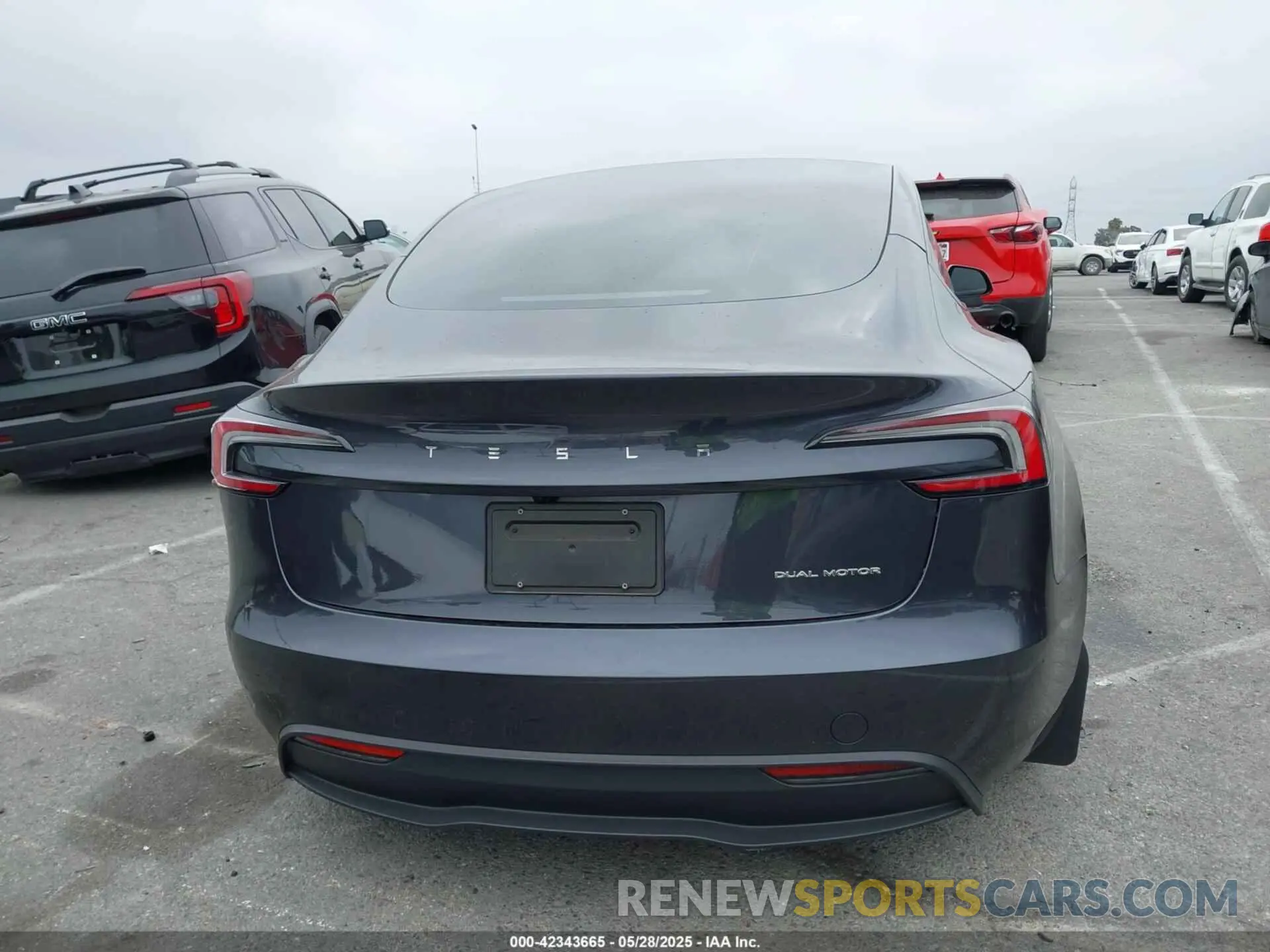 16 Photograph of a damaged car 5YJ3E1EB0RF766257 TESLA MODEL 3 2024